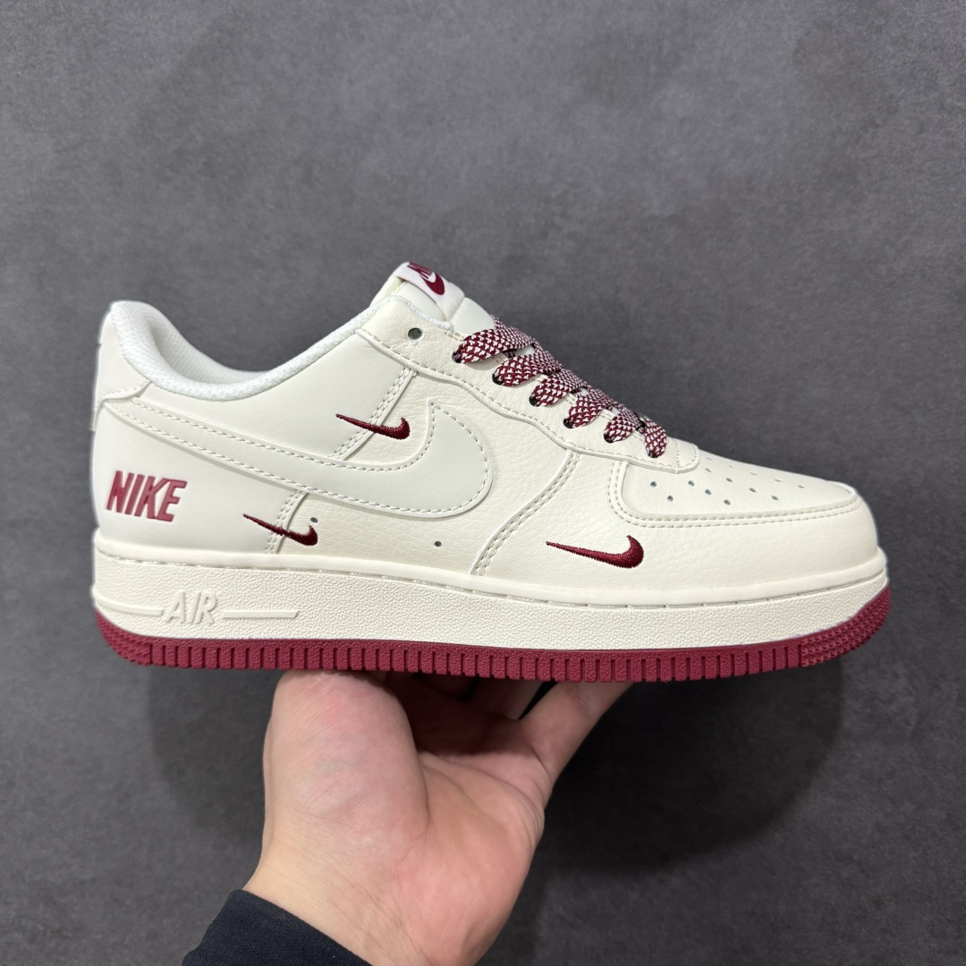 【定制版】NIke Air Force 1 ‘07 Low “ NIKE联名 —— 米红满天星 ”空军一号低帮 运动鞋 休闲鞋 折边针车 工艺难度大 原楦头原纸板 原装鞋盒 定制五金配件 内置全掌气垫 原厂鞋底 货号：JP2026-106 尺码：36 36.5 37.5 38 38.5 39 40 40.5 41 42 42.5 43 44 44.5 45-选品中心