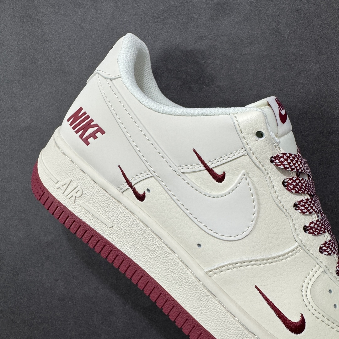 图片[6]-【定制版】NIke Air Force 1 ‘07 Low “ NIKE联名 —— 米红满天星 ”空军一号低帮 运动鞋 休闲鞋 折边针车 工艺难度大 原楦头原纸板 原装鞋盒 定制五金配件 内置全掌气垫 原厂鞋底 货号：JP2026-106 尺码：36 36.5 37.5 38 38.5 39 40 40.5 41 42 42.5 43 44 44.5 45-选品中心