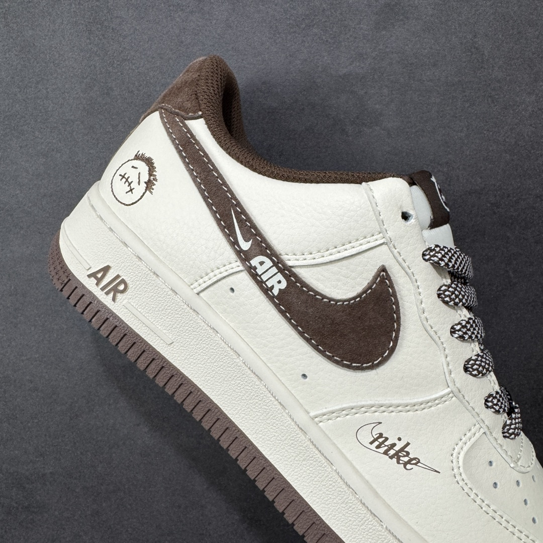 图片[6]-【定制版】NIke Air Force 1 ‘07 Low “ NIKE联名 —— 鬼脸米棕 ”空军一号低帮 运动鞋 休闲鞋 折边针车 工艺难度大 原楦头原纸板 原装鞋盒 定制五金配件 内置全掌气垫 原厂鞋底 货号： XD9314-614 尺码：36 36.5 37.5 38 38.5 39 40 40.5 41 42 42.5 43 44 44.5 45-选品中心