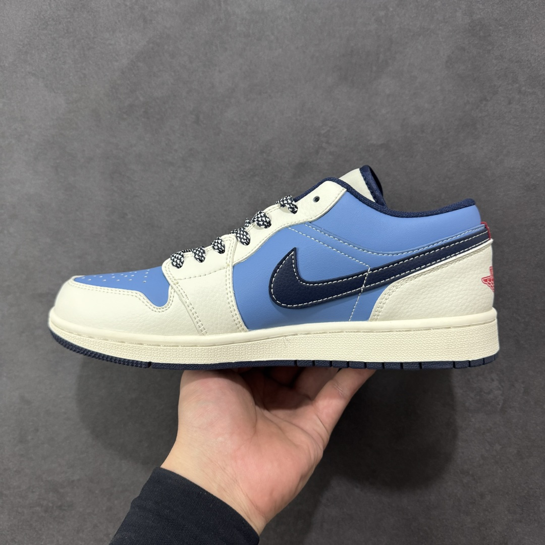 图片[2]-【定制版】Nike Jordan Air Jordan 1“ 马年限定——龙马精神” 高端定制 低帮 复古 减震 防滑 耐磨 篮球鞋 定制鞋盒 大厂纯原品质出货 超高清洁度 皮料切割干净无任何毛边 细节完美 货号：XX2610-010 尺码：36 36.5 37.5 38 38.5 39 40 40.5 41 42 42.5 43 44 44.5 45 编码：HXSB330340-选品中心