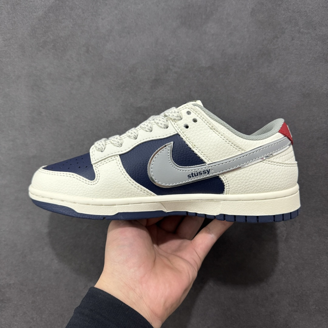 图片[2]-【定制版】Nike SB Dunk Low“ 马年限定—汗血宝马” 周年高端定制 低帮休闲板鞋 定制鞋盒 大厂纯原品质出货 超高清洁度 皮料切割干净无任何毛边 细节完美 货号：SD6888-107 尺码：36 36.5 37.5 38 38.5 39 40 40.5 41 42 42.5 43 44 44.5 45 编码：HXSB330340-选品中心