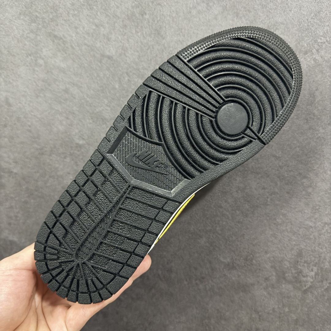 图片[9]-【H11版本】耐克Nike Air Jordan 1 AJ1经典复古经典低帮百搭文化篮球鞋 553558-172 公司级真标半码制#原档案原数据开发版型#采用荔枝纹头层皮革鞋面材质#原厂立体填充鞋舌海绵#中底注胶孔及缜密中底拉帮工艺#原数据开发模具大底 尺码：35.5 36 36.5 37.5 38 38.5 39 40 40.5 41 42 42.5 43 44 44.5 45 46 47.5 编码：H11B270280-选品中心