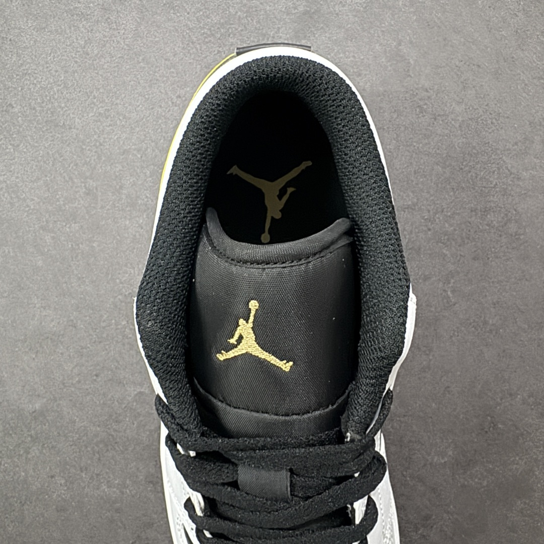 图片[7]-【H11版本】耐克Nike Air Jordan 1 AJ1经典复古经典低帮百搭文化篮球鞋 553558-172 公司级真标半码制#原档案原数据开发版型#采用荔枝纹头层皮革鞋面材质#原厂立体填充鞋舌海绵#中底注胶孔及缜密中底拉帮工艺#原数据开发模具大底 尺码：35.5 36 36.5 37.5 38 38.5 39 40 40.5 41 42 42.5 43 44 44.5 45 46 47.5 编码：H11B270280-选品中心