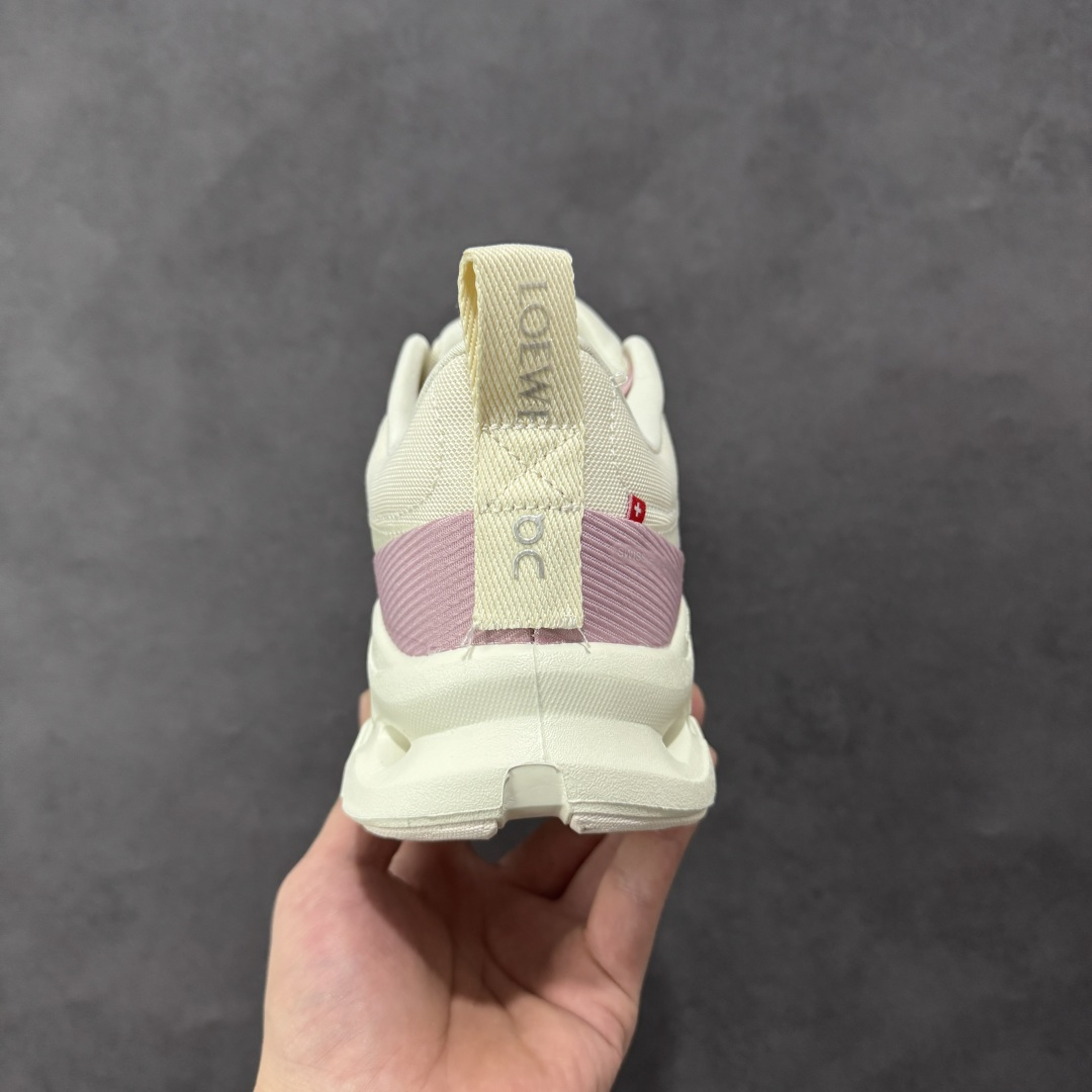 图片[4]-【公司级】On昂跑 LOEWE 系列低帮轻量舒适多功能休闲运动鞋 采用工程飞织网布组合再生聚酯纤维鞋面材质搭载独家隐藏速度中板 镂空CloudTec科技 泡棉缓震中底 黑科技跑出圈的时尚运动新宠 货号：3ME10692989 尺码：40 40.5 41 42 42.5 43 44 45 46 47 编码：XSB220230-选品中心