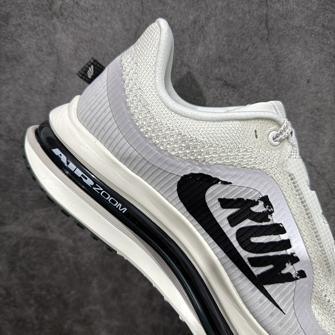 图片[7]-【XE纯原版】Nike Pegasus Premium Airscape 舒适百搭减震防滑耐磨透气 低帮跑步鞋 白黑    目前市场最强品质 原版购入开发 一切材质配件均匀原版一致 完美版型 高端玩家必推版本 高价零售必推版本 欢迎对比市面任意版本‼️ 这双鞋简直是时尚与科技的完美融合。 经典黑色鞋面，质感爆棚，搭配超亮眼的银色大勾子，瞬间成为街头焦点。 鞋侧独特小吊牌，细节满满，个性直接拉满。  脚下的全掌气垫更是亮点，红黑配色超吸睛，不仅颜值在线，缓震性能更是一绝。 不管是日常出街还是慢跑锻炼，都能给双脚极致舒适体验。  码数超全，36 – 46 码任你选！别犹豫啦，穿上它，轻松走出潮流范，开启你的时尚运动新旅程！   #独家原包 原底原料 开模打造  #原厂鞋标 高精密准度  #原楦原纸板开发 匹配原版98%以上  #后跟弧度 正确呈现  #原厂皮料 质感无敌  #皮料切割干净 无任何毛边 清洁度细节完美  货号：IH2288-001 码段：36-46-选品中心