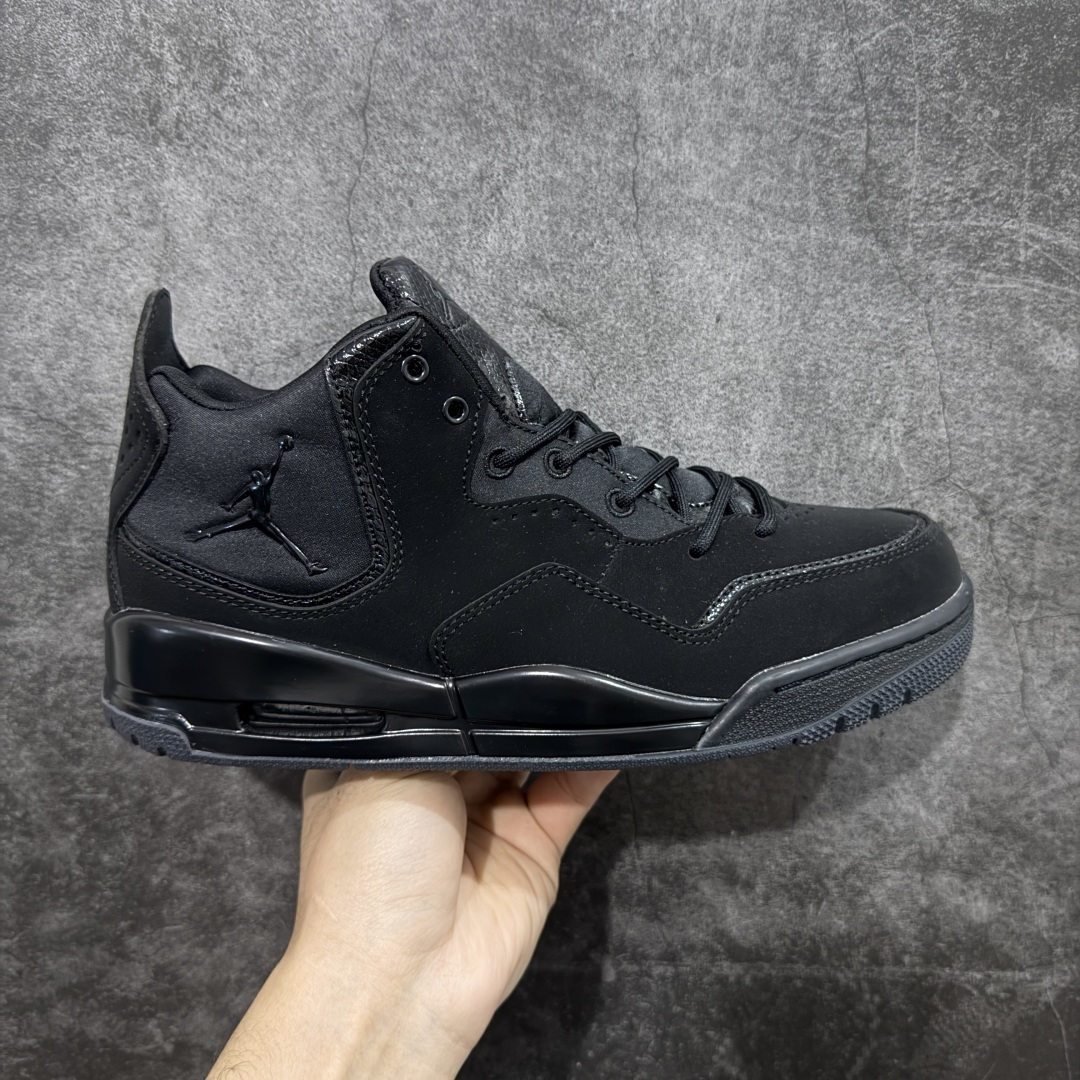 【黑金纯原版】Air Jordan Courtside 23 AJ23 乔23 简版中帮复古休闲运动文化篮球鞋 AR1000-001 原装级别重装出货 正确鞋舌立体高频 原厂数据独家私磨 原厂纸板开发操作 原盒原包装 每双鞋都来自于原鞋开发对色卡，妥妥的放心 采用头层皮皮革以及轻便牛巴皮革 市场最好版本 尺码：36 36.5 37.5 38 38.5 39 40 40.5 41 42 42.5 43 44 44.5 45 46-选品中心