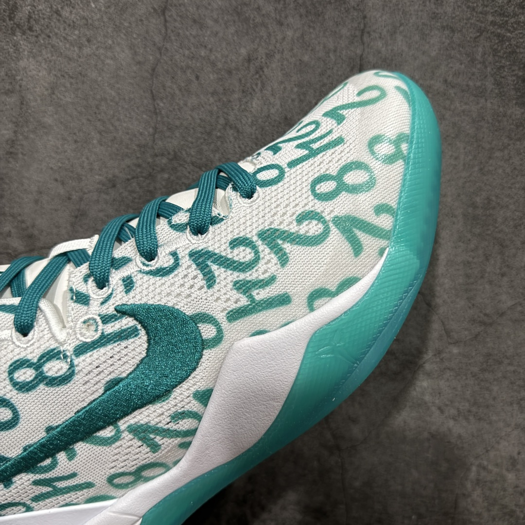 图片[6]-【CK纯原版】Nike Zoom Kobe Ⅷ System 科比8代 男子实战篮球鞋 FQ3549-101 鞋垫升级配备超厚PHYLON中底 前后掌部位搭载Zoom气垫单元 塑料碳纤维支撑中板 KOBE VII体系的速度模块配备了 PHYLON 中底和在前后掌部位的 Zoom气垫单元，提供快速响应的缓冲。同时，采用低帮弹力鞋口设计，使鞋子能够紧贴脚踝提供更好的支撑。速度模块采用贴合脚面的舒适包裹设计，摒弃传统的鞋舌和鞋内套，使球鞋更加轻质。 尺码：39-47.5-选品中心