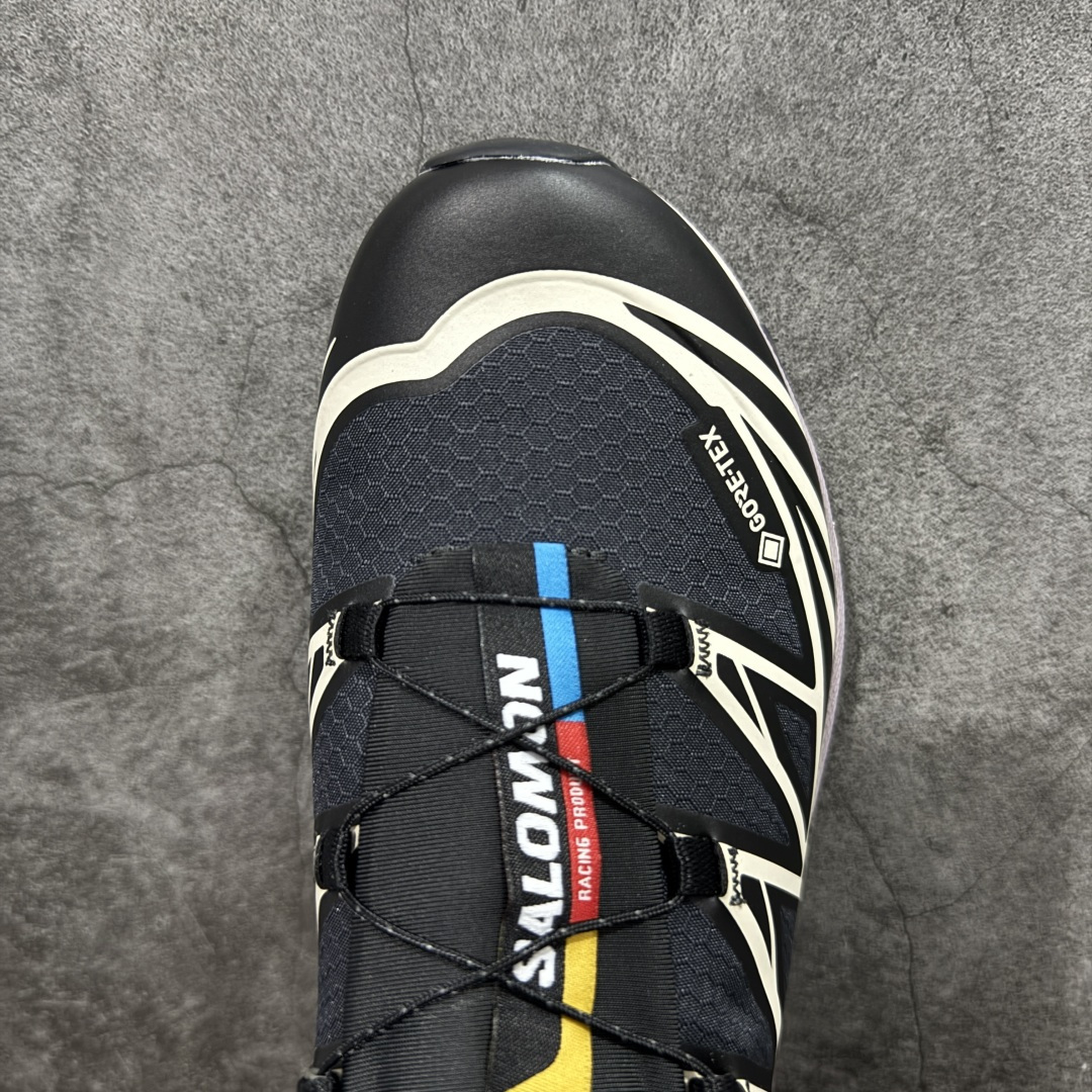 图片[5]-【巅峰升级版】 Salomon XT-6 GTX 防水款新配色478614 萨洛蒙复古潮流户外机能登山跑鞋 纯原外贸平台特供订单 耗时半年巨作 全套原纸板楦头开发 原厂特供网布配套加持 确保原汁原味 完美呈现版型 原档数据独家私模五层组合大底 原装Ortholite轻量化鞋垫 中底布带钢印编号 原厂TPU锁扣 进口港宝加持 后跟自然饱满 还原公司包裹性 鞋面以“锯齿”状的包裹系统呈现 在基色底之下加入了各种色点缀 将公司的最新技术和时尚前卫的造型融入耐用的长跑款式中 鞋面由 TPU 薄膜制成 并焊接在高耐磨网眼上 使其既时尚又坚固 由 ACS底盘支撑 可增强稳定性和支撑力 以及由橡胶凸耳 Contragrip外底覆盖的 EVA 缓冲中底 旨在应对崎岖的地形 鞋舌上的彩色Salomon 标签、Quicklace 系统以及鞋头、鞋舌和鞋跟上的附加品牌使细节更加完美 让穿着者可以轻松驾驭户外与通勤下的任何运动生活场景 无缝鞋身户外随意纵横 颜值与脚感兼备 出街通勤 绝对非常吸睛 你值得拥有 尺码：36 36.5 37.5 38 38.5 39 40 40.5 41 42 42.5 43 44 44.5 45-选品中心
