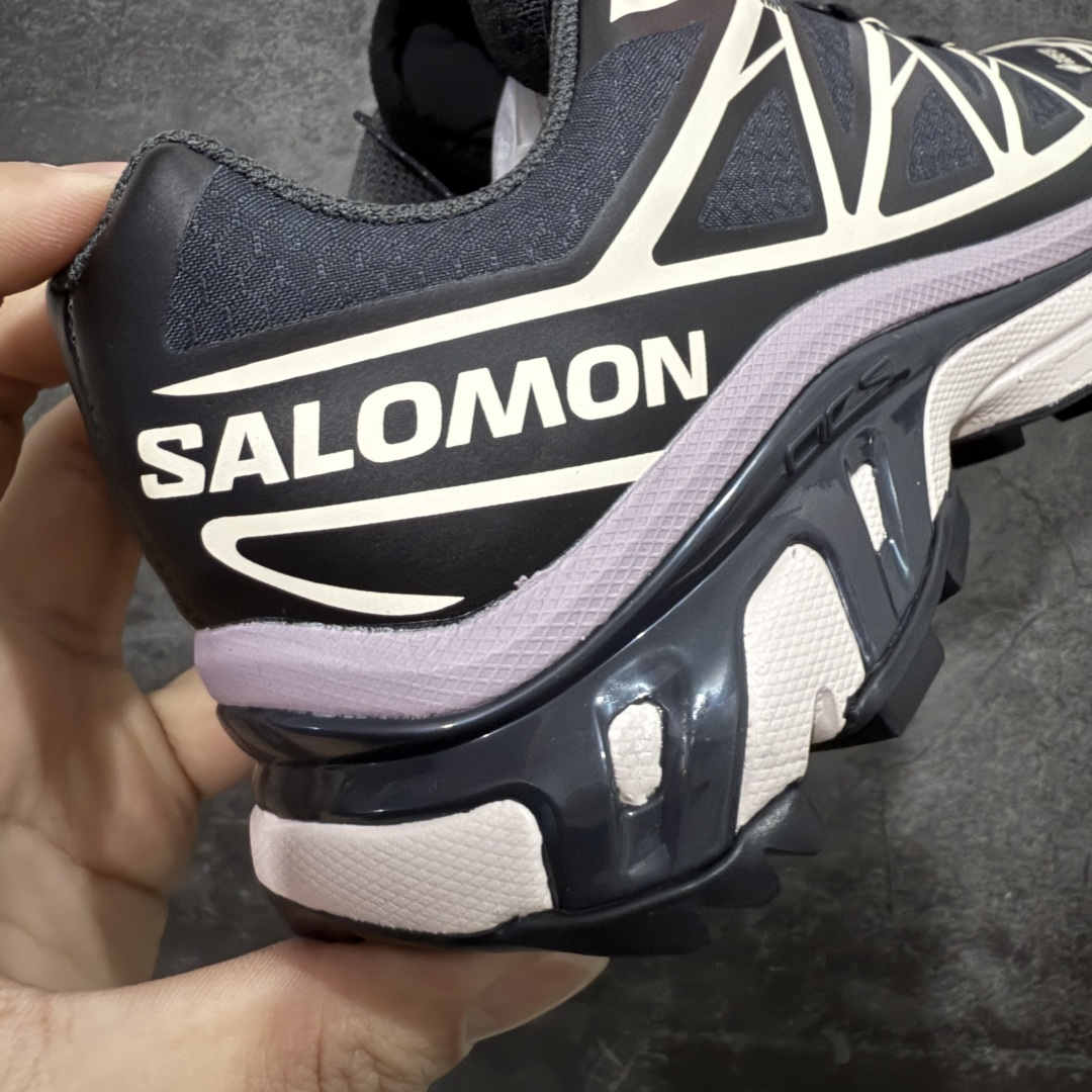 图片[3]-【巅峰升级版】 Salomon XT-6 GTX 防水款新配色478614 萨洛蒙复古潮流户外机能登山跑鞋 纯原外贸平台特供订单 耗时半年巨作 全套原纸板楦头开发 原厂特供网布配套加持 确保原汁原味 完美呈现版型 原档数据独家私模五层组合大底 原装Ortholite轻量化鞋垫 中底布带钢印编号 原厂TPU锁扣 进口港宝加持 后跟自然饱满 还原公司包裹性 鞋面以“锯齿”状的包裹系统呈现 在基色底之下加入了各种色点缀 将公司的最新技术和时尚前卫的造型融入耐用的长跑款式中 鞋面由 TPU 薄膜制成 并焊接在高耐磨网眼上 使其既时尚又坚固 由 ACS底盘支撑 可增强稳定性和支撑力 以及由橡胶凸耳 Contragrip外底覆盖的 EVA 缓冲中底 旨在应对崎岖的地形 鞋舌上的彩色Salomon 标签、Quicklace 系统以及鞋头、鞋舌和鞋跟上的附加品牌使细节更加完美 让穿着者可以轻松驾驭户外与通勤下的任何运动生活场景 无缝鞋身户外随意纵横 颜值与脚感兼备 出街通勤 绝对非常吸睛 你值得拥有 尺码：36 36.5 37.5 38 38.5 39 40 40.5 41 42 42.5 43 44 44.5 45-选品中心