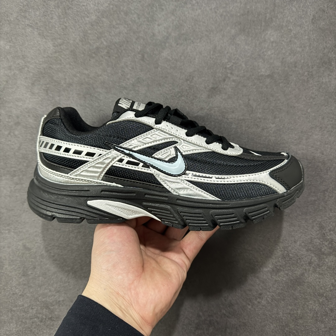 【公司级】NK Initiator 创始者系列 运动舒适复古网布合成革减震防滑耐磨低帮休闲跑步鞋 Ins爆火全新韩系古着风 回味经典 采用透气网眼鞋面和支撑覆盖层 自然运动设计的Phlyon中底用于缓冲 BRS 1000碳橡胶外底具有轻质柔韧性 牵引力和耐用性 货号：IO7597-001 尺码：36-45-选品中心