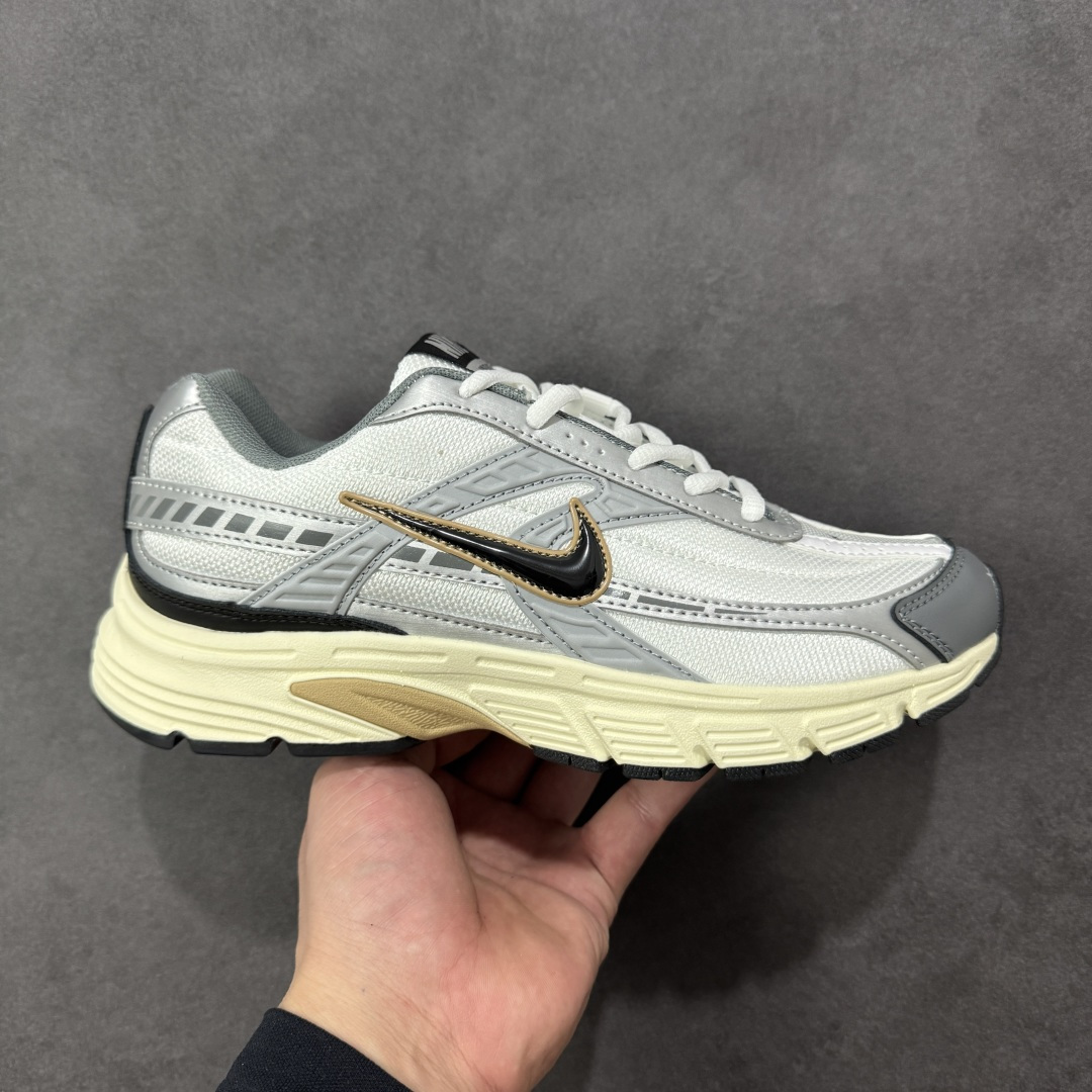 【公司级】NK Initiator 创始者系列 运动舒适复古网布合成革减震防滑耐磨低帮休闲跑步鞋 Ins爆火全新韩系古着风 回味经典 采用透气网眼鞋面和支撑覆盖层 自然运动设计的Phlyon中底用于缓冲 BRS 1000碳橡胶外底具有轻质柔韧性 牵引力和耐用性 货号：IO7609-101 尺码：36-45-选品中心