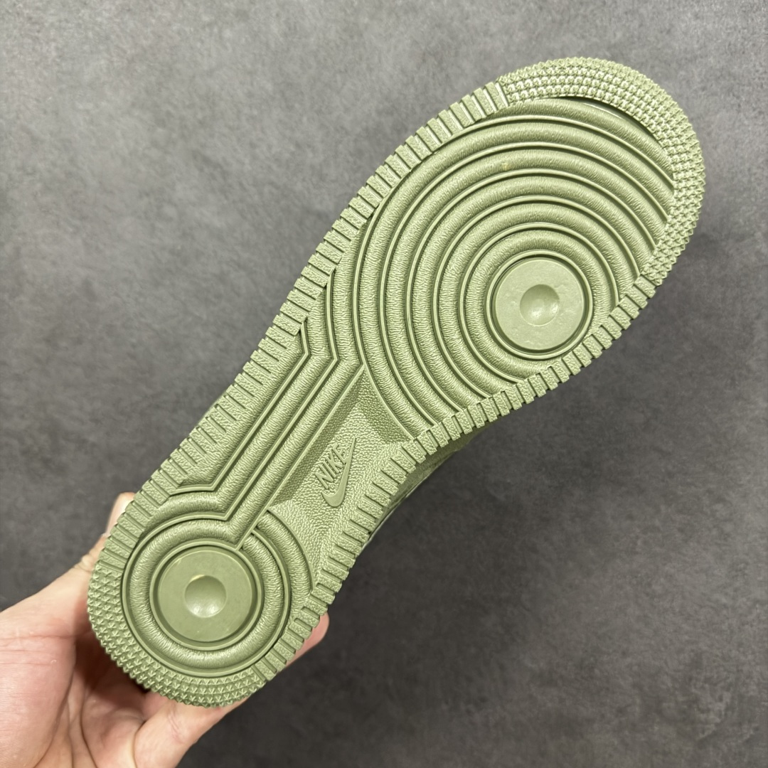 图片[9]-【定制版】Nike Air Force 1 \’07 Low “Supreme联名——全猪八”空军一号 高端定制 低帮 运动鞋 休闲鞋 折边针车 工艺难度大 原楦头原纸板 原装鞋盒 定制五金配件 内置全掌气垫 原厂鞋底 货号：DF0188-117 尺码：36 36.5 37.5 38 38.5 39 40 40.5 41 42 42.5 43 44 44.5 45-选品中心