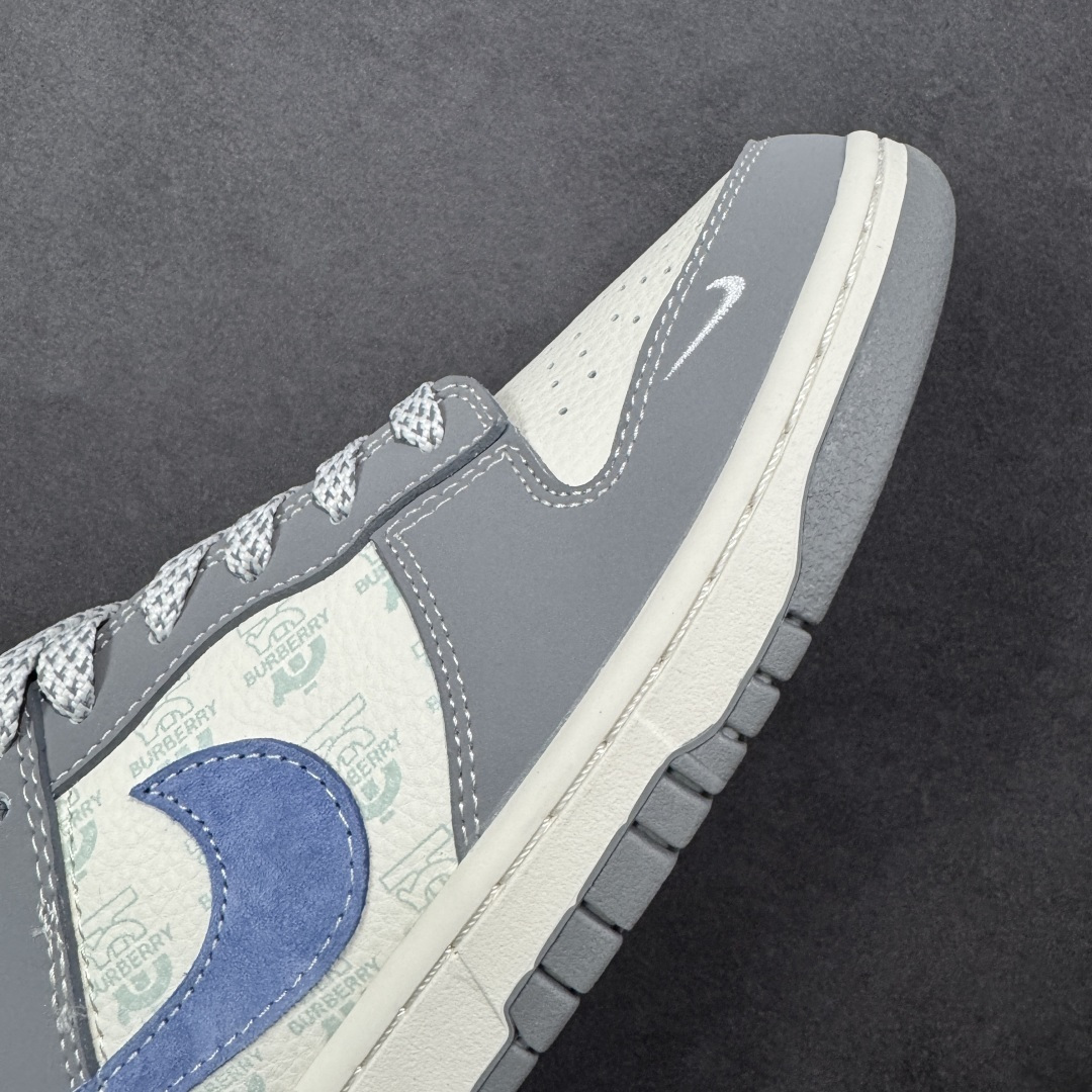 图片[5]-【定制版】Nike SB Dunk Low 巴宝莉联名 灰蓝拼接 周年高端定制 低帮休闲板鞋 #定制鞋盒 大厂纯原品质出货 超高清洁度 皮料切割干净无任何毛边 细节完美 货号：JP1628-035 尺码：36 36.5 37.5 38 38.5 39 40 40.5 41 42 42.5 43 44 44.5 45-选品中心