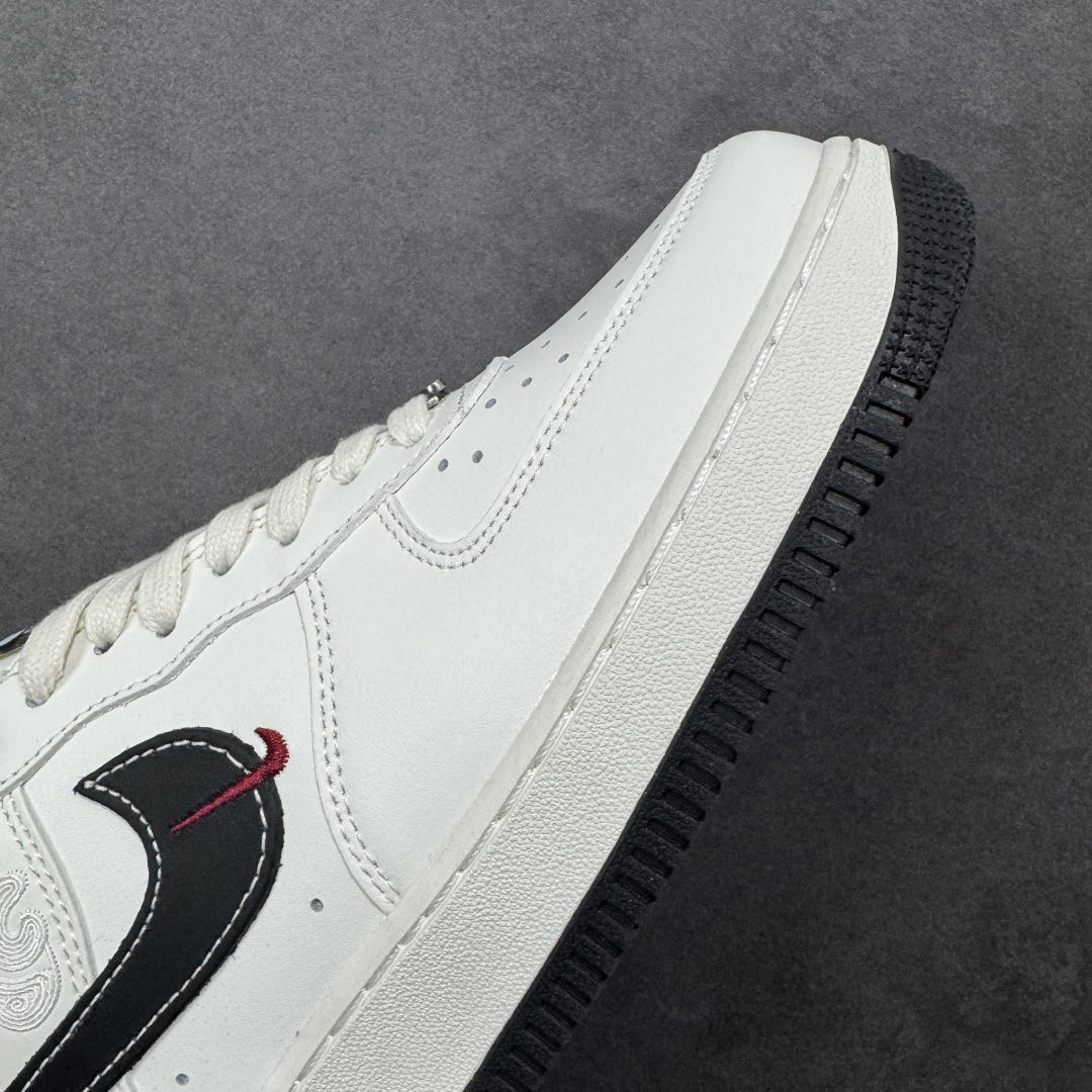 图片[5]-【定制版】NIke Air Force 1 \’07 Low “马年限定——经典黑飞马”空军一号 低帮 运动鞋 休闲鞋 折边针车 工艺难度大 原楦头原纸板 原装鞋盒 定制五金配件 内置全掌气垫 原厂鞋底 货号：DD1982-347 尺码：36 36.5 37.5 38 38.5 39 40 40.5 41 42 42.5 43 44 44.5 45-选品中心