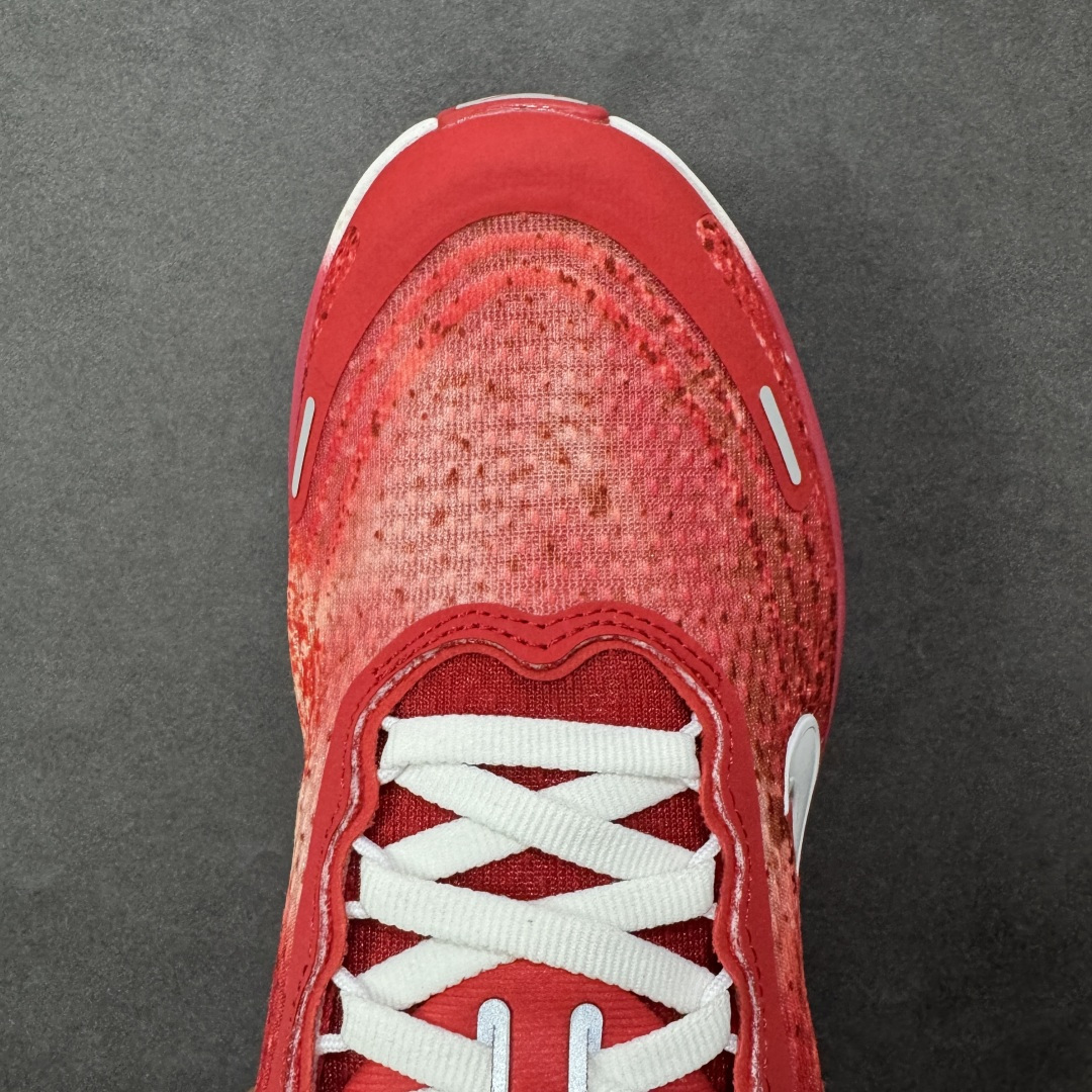 图片[8]-【公司级】Nike VOMERO PLUS 耐克 舒适减震防滑 低帮跑步鞋 全掌ReactX泡绵中底 前掌和后跟还配备了Air Zoom气垫单元 据说跑起来更快更舒适哦 这次最大的升级点 首次引入了ReactX泡绵 货号：IM6776-666 尺码：35.5～46B 编码：FSB240250-选品中心