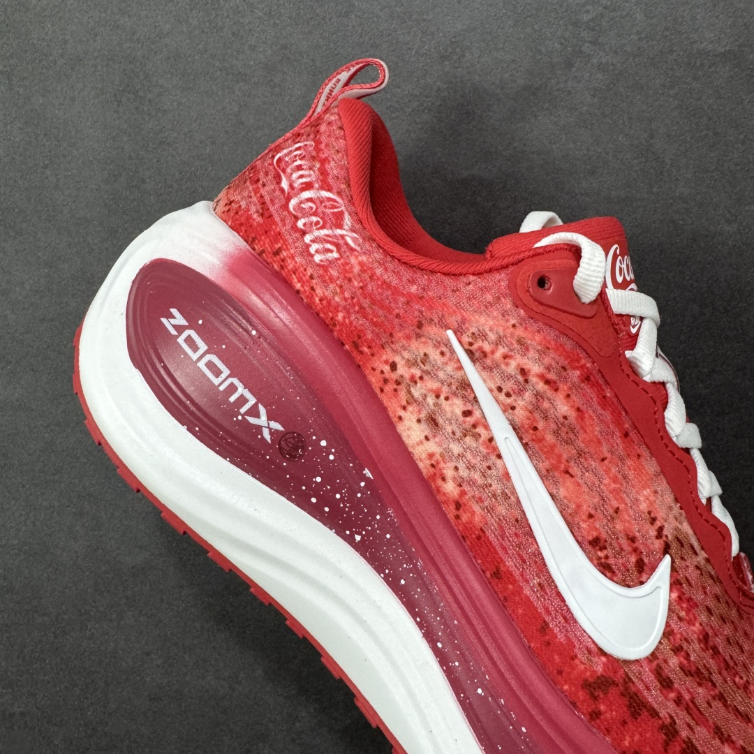 图片[6]-【公司级】Nike VOMERO PLUS 耐克 舒适减震防滑 低帮跑步鞋 全掌ReactX泡绵中底 前掌和后跟还配备了Air Zoom气垫单元 据说跑起来更快更舒适哦 这次最大的升级点 首次引入了ReactX泡绵 货号：IM6776-666 尺码：35.5～46B 编码：FSB240250-选品中心