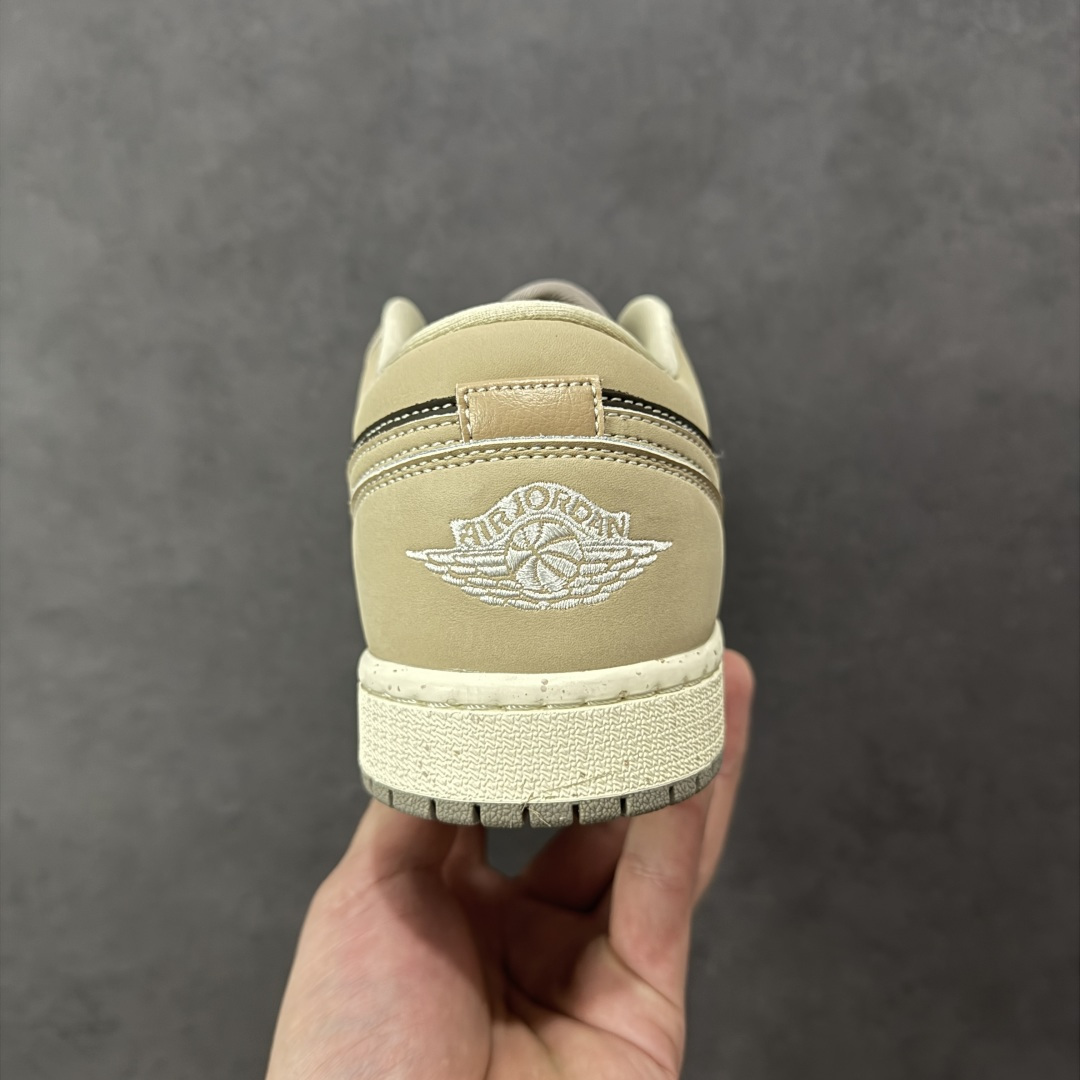 图片[4]-【K版纯原】Air Jordan AJ1 Low 低帮 IB7011-001 全新流水线出品 市场第二梯队最强版 全部原鞋开发 原楦原纸板开发 全鞋电脑针车 原厂内置全掌气垫 原盒内在原标 唯一Zp原版鞋带绑法 免检产品 全新2022版型 全头层皮料 完美零毛边处理 原厂配置全掌气垫 价格定位良心 新配色陆续出货 尺码： 36-46带半码-选品中心