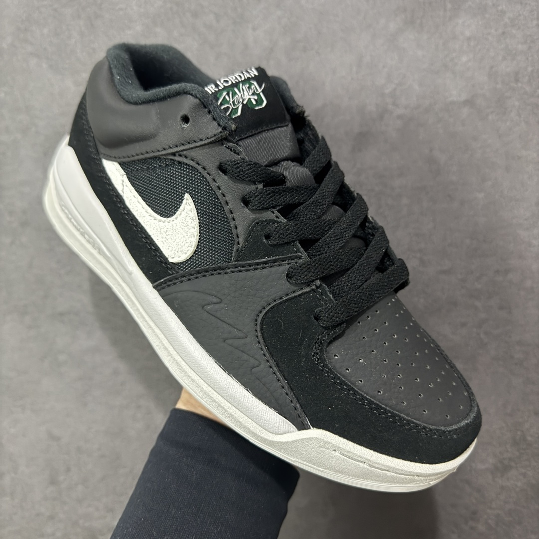 图片[3]-特价【GQ福利】Nike Jordan Stadium 90 系列低帮复古运动篮球鞋 Jordan 又出「合体鞋」！ 男女鞋真标半码制 原楦原纸板开发版型 采用粒面牛剖革鞋面材质 中底缓震泡棉物料组合橡胶外底 货号：DX4397-003 尺码：36 36.5 37.5 38 38.5 39 40 40.5 41 42 42.5 43 44 44.5 45 46 47-选品中心