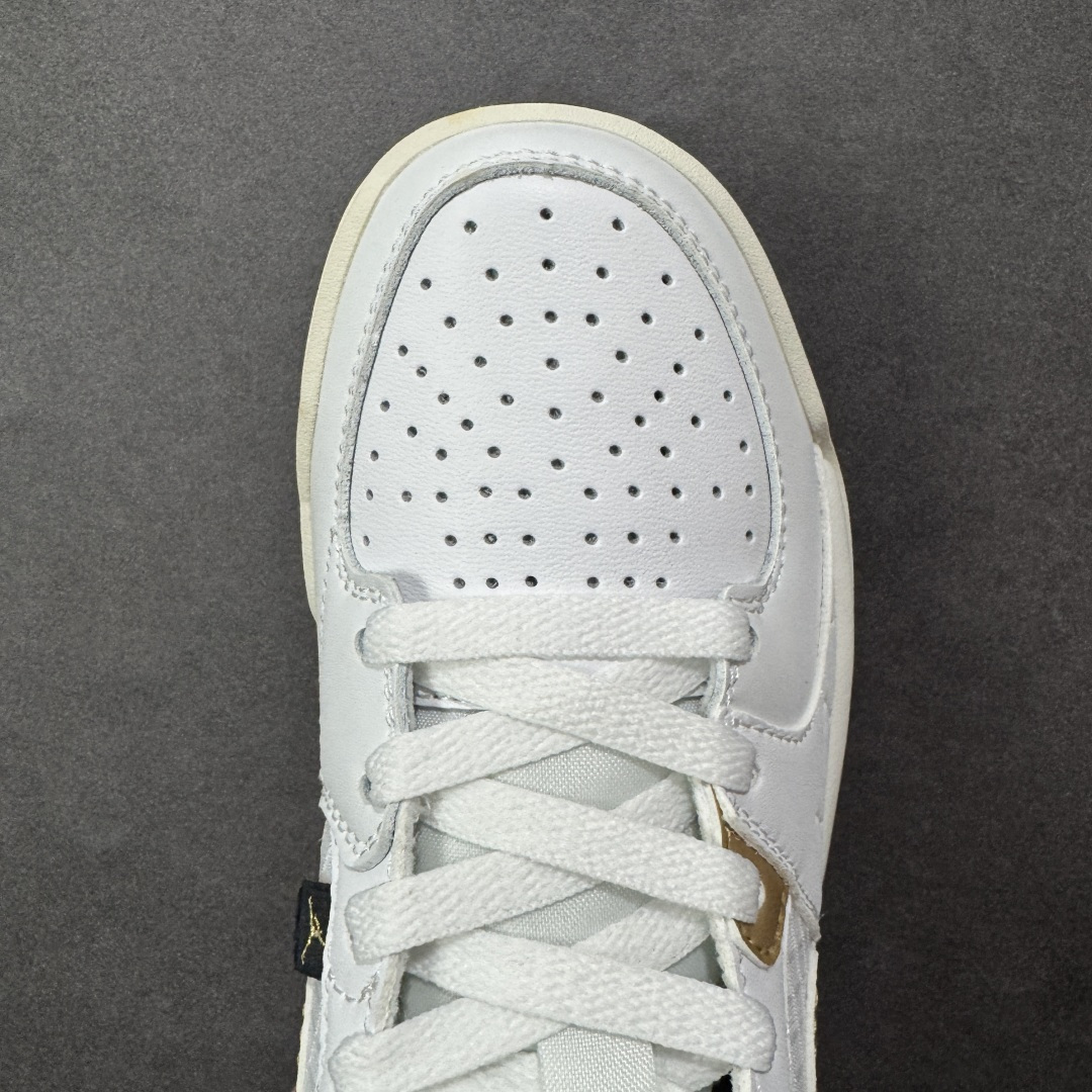 图片[8]-特价【GQ福利】Nike Jordan Stadium 90 系列低帮复古运动篮球鞋 Jordan 又出「合体鞋」！ 男女鞋真标半码制 原楦原纸板开发版型 采用粒面牛剖革鞋面材质 中底缓震泡棉物料组合橡胶外底 货号：DX4397-170 尺码：36 36.5 37.5 38 38.5 39 40 40.5 41 42 42.5 43 44 44.5 45 46 47-选品中心