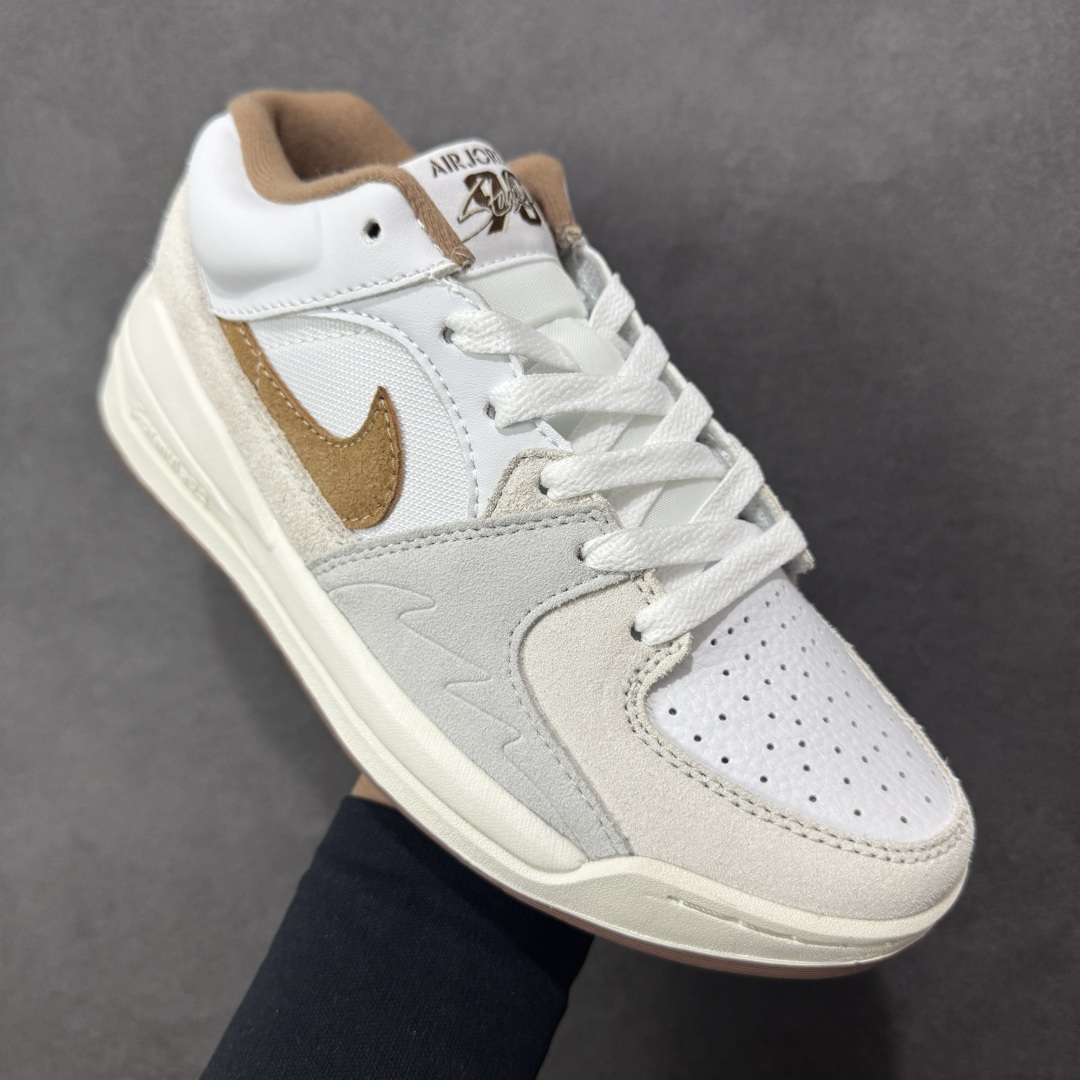 图片[3]-特价【GQ福利】Nike Jordan Stadium 90 系列低帮复古运动篮球鞋 Jordan 又出「合体鞋」！ 男女鞋真标半码制 原楦原纸板开发版型 采用粒面牛剖革鞋面材质 中底缓震泡棉物料组合橡胶外底 货号：DX4397-121 尺码：36 36.5 37.5 38 38.5 39 40 40.5 41 42 42.5 43 44 44.5 45 46 47-选品中心