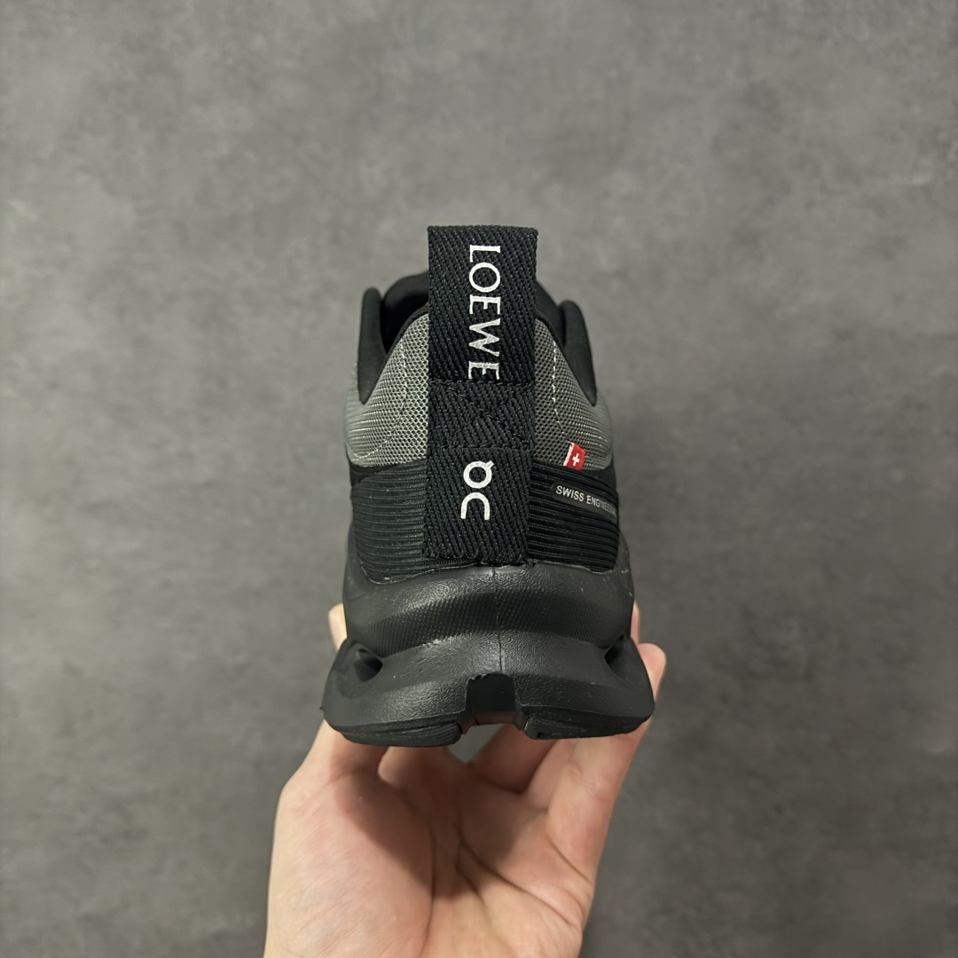 图片[4]-【公司级】On昂跑 LOEWE 系列低帮轻量舒适多功能休闲运动鞋 采用工程飞织网布组合再生聚酯纤维鞋面材质搭载独家隐藏速度中板 镂空CloudTec科技 泡棉缓震中底 黑科技跑出圈的时尚运动新宠 货号：3ME10696666 尺码：36-47带半码 编码：XSB220230-选品中心