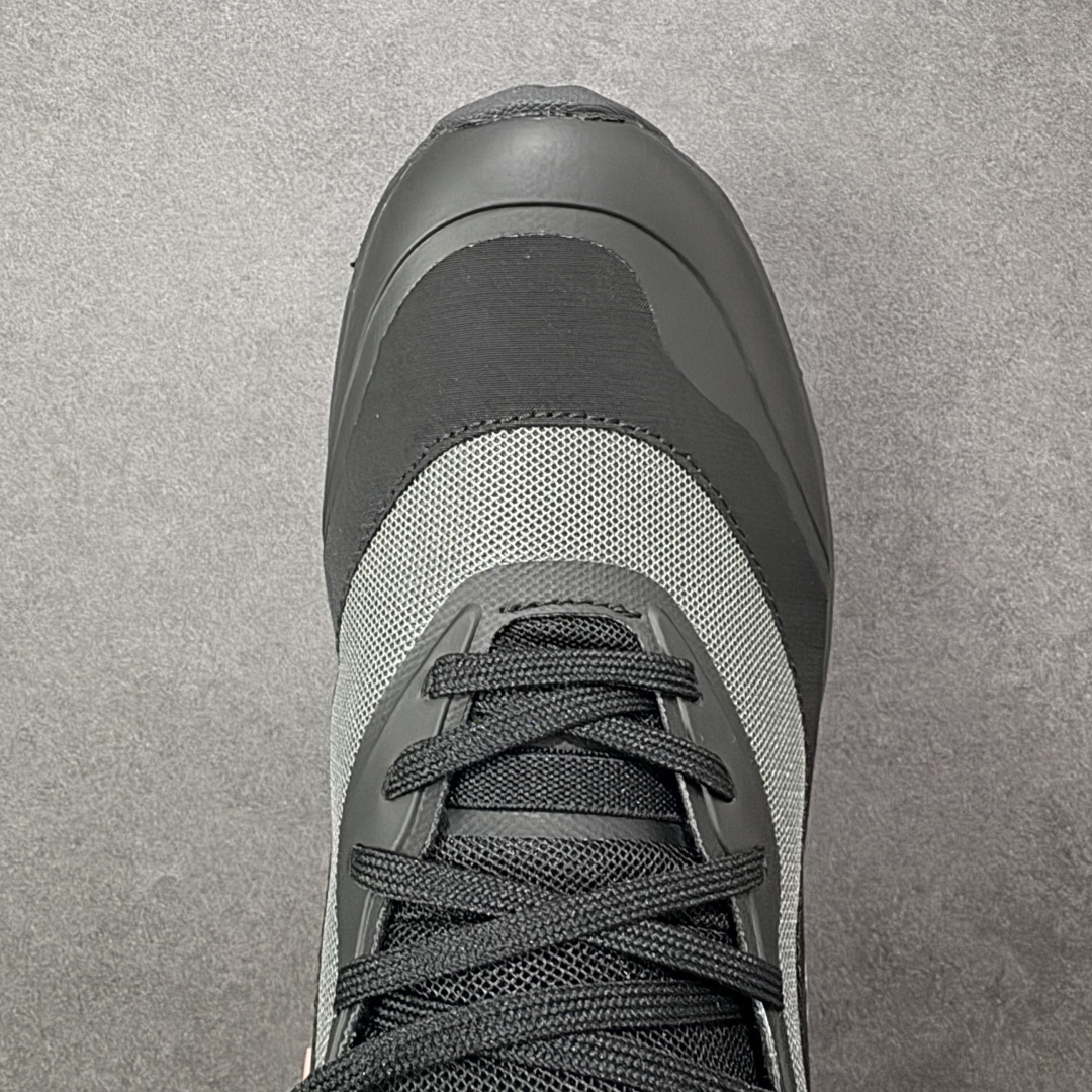 图片[8]-【公司级】On昂跑 LOEWE 系列低帮轻量舒适多功能休闲运动鞋 采用工程飞织网布组合再生聚酯纤维鞋面材质搭载独家隐藏速度中板 镂空CloudTec科技 泡棉缓震中底 黑科技跑出圈的时尚运动新宠 货号：3ME10696666 尺码：36-47带半码 编码：XSB220230-选品中心