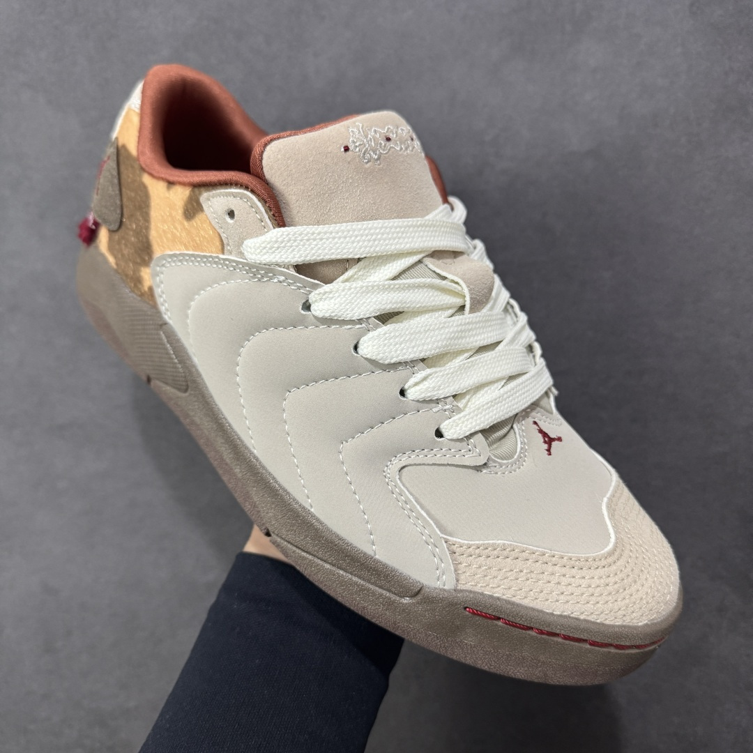 图片[3]-【公司级】Jordan Session 马年限定系列 Nike 耐克2025冬季新款 JORDAN SESSION 简约舒适 运动休闲篮球鞋 Jordan Session 新年系列男子运动鞋从滑板运动汲取设计灵感，融合篮球元素，根植街头文化，打造出焕新外观，尽显纯正 Jordan 风范。鞋面采用柔软翻毛皮细节，塑就优质外观，随着穿着愈显复古韵味。仿马毛设计和西部风情细节旨在向马年致敬，共庆农历新年。 搭载橡胶大底，具备耐磨、防滑性能，适合日常休闲及轻度运动场景。 货号：IQ1111-262 尺码：36 36.5 37.5 38 38.5 39 40 40.5 41 42 42.5 43 44 45 编码：XSB210220-选品中心