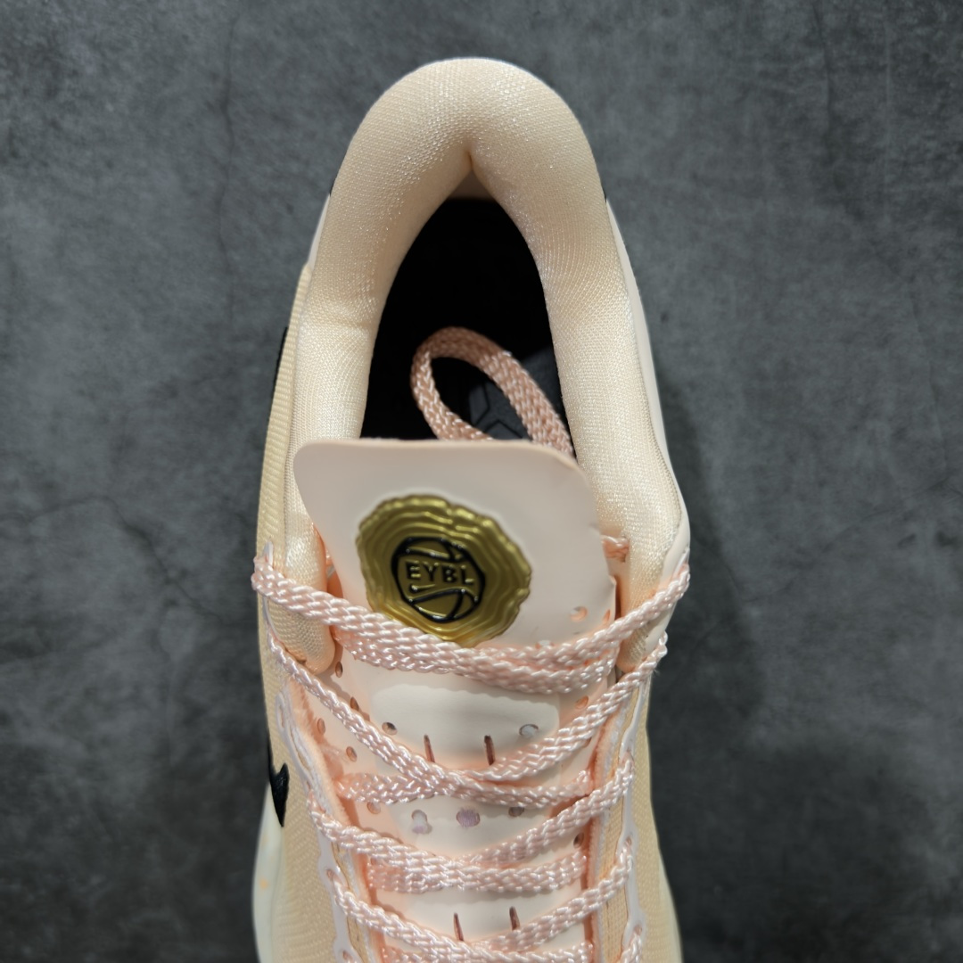 图片[8]-【CK纯原版】Nike Zoom Kobe Ⅷ System 科比8代 男子实战篮球鞋 EYBL 蜜桃粉 HQ3138-800 鞋垫升级配备超厚PHYLON中底 前后掌部位搭载Zoom气垫单元 塑料碳纤维支撑中板 KOBE VII体系的速度模块配备了 PHYLON 中底和在前后掌部位的 Zoom气垫单元，提供快速响应的缓冲。同时，采用低帮弹力鞋口设计，使鞋子能够紧贴脚踝提供更好的支撑。速度模块采用贴合脚面的舒适包裹设计，摒弃传统的鞋舌和鞋内套，使球鞋更加轻质。 尺码：39-47.5-选品中心