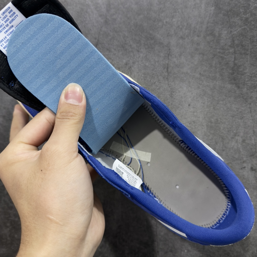 图片[9]-【DG2.0纯原】Travis Scott x Fragment x Air Jordan AJ1 Low OG SP 三方联名闪电倒钩低帮 蓝白 DM7866-400 圈内最强倒钩系列 高端零售特供批次 产品品控稳定性领先行业 各方面均可对飙L版 良心定价不杀猪 SZ原厂全套原楦原纸板冲刀磨具开发 原厂皮料加持 原厂港宝加持定型后跟R度完美 同源原厂电绣 鬼脸飞翼针数密度立体效果一致 百分百一致原鞋 原厂拉帮工艺 针距密度一致 后跟弧度收口自然不对折 极致一眼正品既视感 进口玻璃冲刀皮料裁剪零毛边 全鞋电脑针车工艺 品控清洁度最高QC检验标准 免检产品 原厂订购鞋盒、鞋标、防尘纸、鞋撑、鞋带 追求极致的原厂味道 尺码：40 40.5 41 42 42.5 43 44 44.5 45 46 47.5 48.5-选品中心