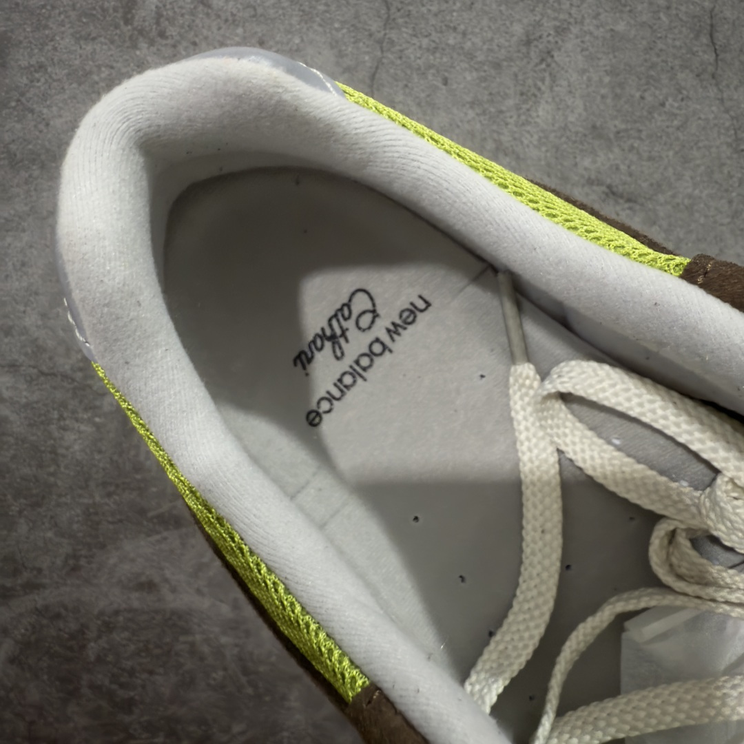 图片[8]-【ZOK/Goat版】Kith x New Balance NB991 踪绿 U991CK2 独家私模 NB天花板 打破市面NB无高端格局 原鞋购入开发 采购原厂皮料 正确3M反光细节 原楦原纸版开发 正确6层组合底模精密开发 后跟透明TPU水晶装饰条稳固 沿用了引以为傲的跑鞋手工技艺 采用猪皮绒面并包裹局部透气网面的鞋身设计 菱网鞋舌上刻有New Balance USA 鞋面依旧&身着经典的大热之灰 彰显了其高端的品质身份 尺码：36 37 37.5 38 38.5 39 40 40.5 41.5 42 42.5 43 44 45 46.5-选品中心