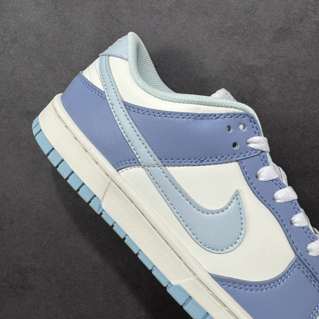 图片[6]-特价【GQ福利】NK Dunk Low 系列纯原福利特价 口碑大厂出品 品控大底版型不断改良更新品质稳定 全套原纸板楦头开发 确保原汁原味 完美呈现DUNK版型 原厂玻璃冲刀 超高清洁度 全鞋零毛边皮料切割 全鞋以白绿色呈现 红色和蓝色点缀 鞋面采用皮革和翻毛皮材质拼接打造 并在翻毛皮上加入了龙鳞纹图案 鞋带扣也换成了龙爪样式 新年氛围感十足 尺码：36 36.5 37.5 38 38.5 39 40 40.5 41 42 42.5 43 44 44.5 45 46 货号：DD1503-123-选品中心