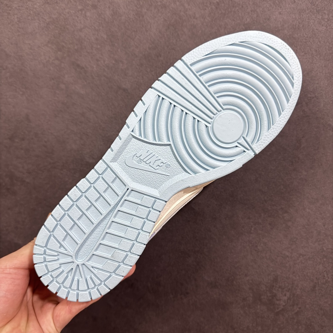 图片[9]-特价【GQ福利】NK Dunk Low 系列纯原福利特价 口碑大厂出品 品控大底版型不断改良更新品质稳定 全套原纸板楦头开发 确保原汁原味 完美呈现DUNK版型 原厂玻璃冲刀 超高清洁度 全鞋零毛边皮料切割 全鞋以白绿色呈现 红色和蓝色点缀 鞋面采用皮革和翻毛皮材质拼接打造 并在翻毛皮上加入了龙鳞纹图案 鞋带扣也换成了龙爪样式 新年氛围感十足 尺码：36 36.5 37.5 38 38.5 39 40 40.5 41 42 42.5 43 44 44.5 45 46 货号：DD1503-123-选品中心