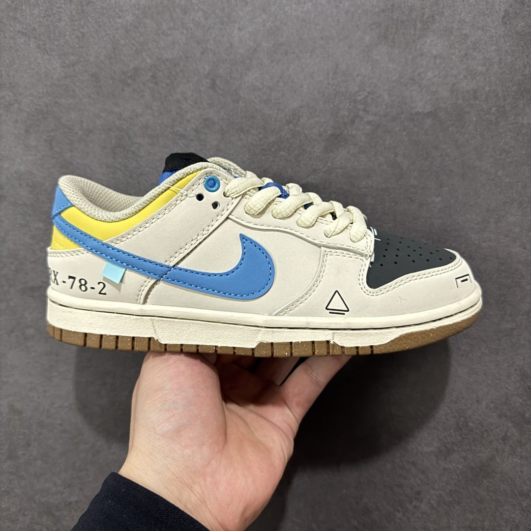 特价【GQ福利】NK Dunk Low 系列纯原福利特价 口碑大厂出品 品控大底版型不断改良更新品质稳定 全套原纸板楦头开发 确保原汁原味 完美呈现DUNK版型 原厂玻璃冲刀 超高清洁度 全鞋零毛边皮料切割 全鞋以白绿色呈现 红色和蓝色点缀 鞋面采用皮革和翻毛皮材质拼接打造 并在翻毛皮上加入了龙鳞纹图案 鞋带扣也换成了龙爪样式 新年氛围感十足 尺码：36 36.5 37.5 38 38.5 39 40 40.5 41 42 42.5 43 44 44.5 45 46 货号：DD0302-356-选品中心