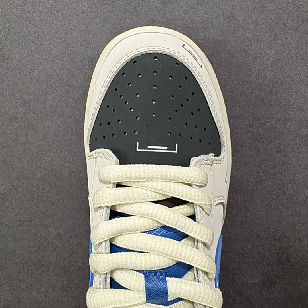 图片[8]-特价【GQ福利】NK Dunk Low 系列纯原福利特价 口碑大厂出品 品控大底版型不断改良更新品质稳定 全套原纸板楦头开发 确保原汁原味 完美呈现DUNK版型 原厂玻璃冲刀 超高清洁度 全鞋零毛边皮料切割 全鞋以白绿色呈现 红色和蓝色点缀 鞋面采用皮革和翻毛皮材质拼接打造 并在翻毛皮上加入了龙鳞纹图案 鞋带扣也换成了龙爪样式 新年氛围感十足 尺码：36 36.5 37.5 38 38.5 39 40 40.5 41 42 42.5 43 44 44.5 45 46 货号：DD0302-356-选品中心