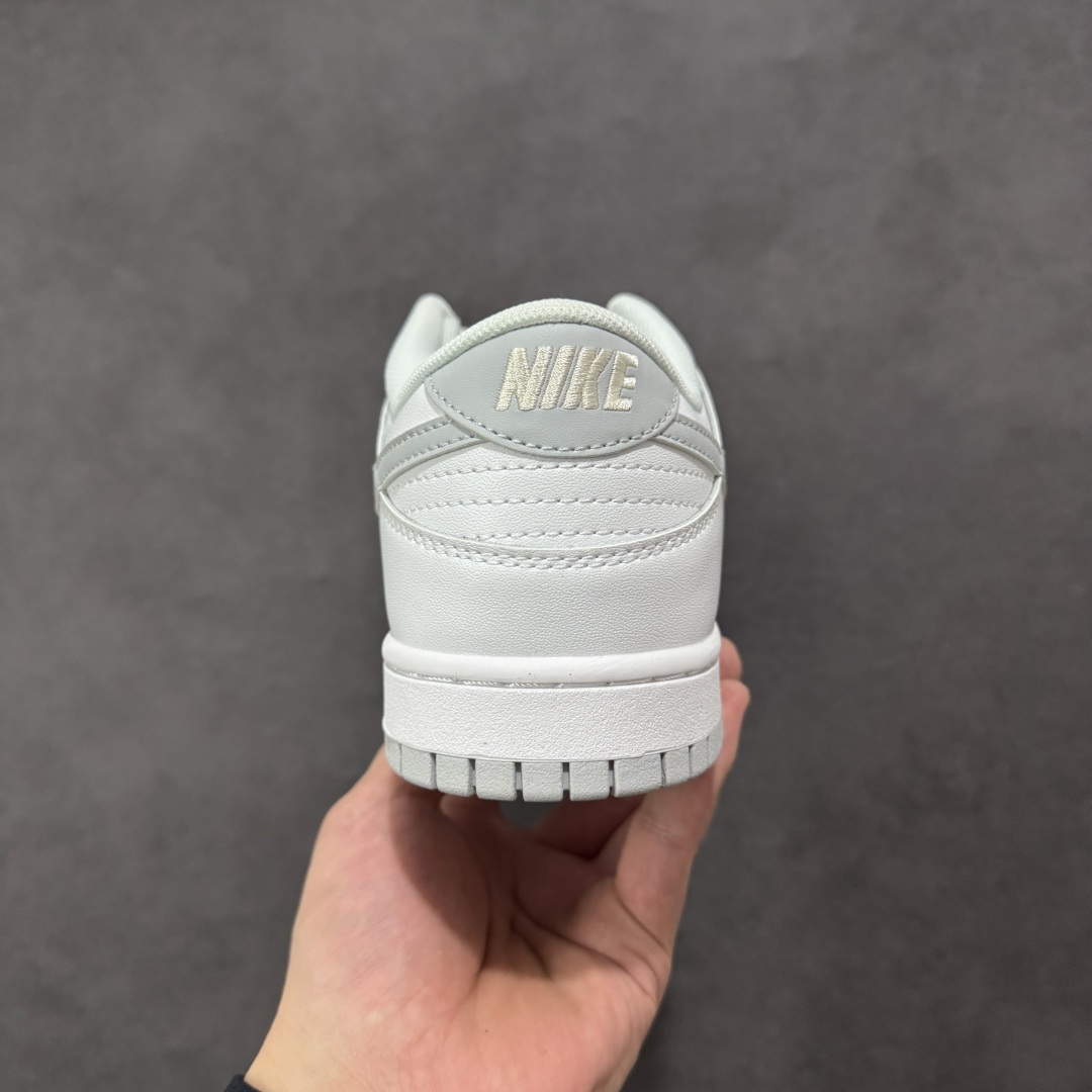 图片[4]-特价【GQ福利】NK Dunk Low 系列纯原福利特价 口碑大厂出品 品控大底版型不断改良更新品质稳定 全套原纸板楦头开发 确保原汁原味 完美呈现DUNK版型 原厂玻璃冲刀 超高清洁度 全鞋零毛边皮料切割 尺码：36 36.5 37.5 38 38.5 39 40 40.5 41 42 42.5 43 44 44.5 45 46 货号：DH9765-102-选品中心