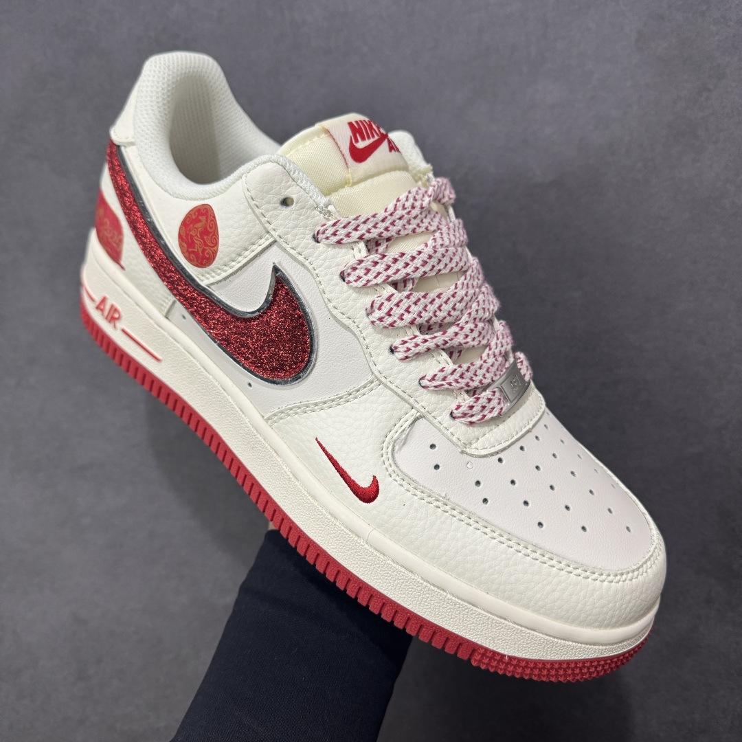 图片[3]-【定制版】Nike Air Force 1\’07 Low 马年限定 联名 空军一号低帮休闲板鞋  #原楦头原纸板 原装鞋盒 定制五金配件 内置全掌气垫 原厂鞋底 货号：QY6878-601  尺码：36 36.5 37.5 38 38.5 39 40 40.5 41 42 42.5 43 44 44.5 45-选品中心