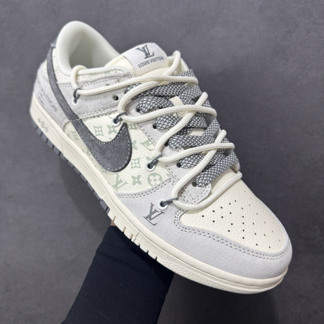 图片[3]-【定制版】Nike SB Dunk Low LV联名绑绳 周年高端定制 低帮休闲板鞋 #定制鞋盒 大厂纯原品质出货 超高清洁度 皮料切割干净无任何毛边 细节完美 货号：CX5050-Y45 尺码：36 36.5 37.5 38 38.5 39 40 40.5 41 42 42.5 43 44 44.5 45-选品中心