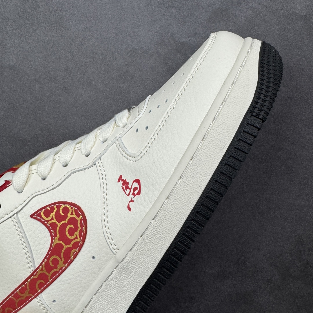 图片[5]-【定制版】Nike Air Force 1\’07 Low 马年限定 联名 空军一号低帮休闲板鞋  #原楦头原纸板 原装鞋盒 定制五金配件 内置全掌气垫 原厂鞋底 货号：MZ9588-820  尺码：36 36.5 37.5 38 38.5 39 40 40.5 41 42 42.5 43 44 44.5 45-选品中心