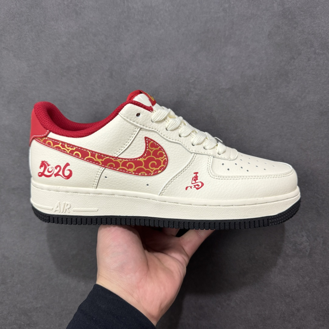 【定制版】Nike Air Force 1\'07 Low 马年限定 联名 空军一号低帮休闲板鞋  #原楦头原纸板 原装鞋盒 定制五金配件 内置全掌气垫 原厂鞋底 货号：MZ9588-820  尺码：36 36.5 37.5 38 38.5 39 40 40.5 41 42 42.5 43 44 44.5 45-选品中心