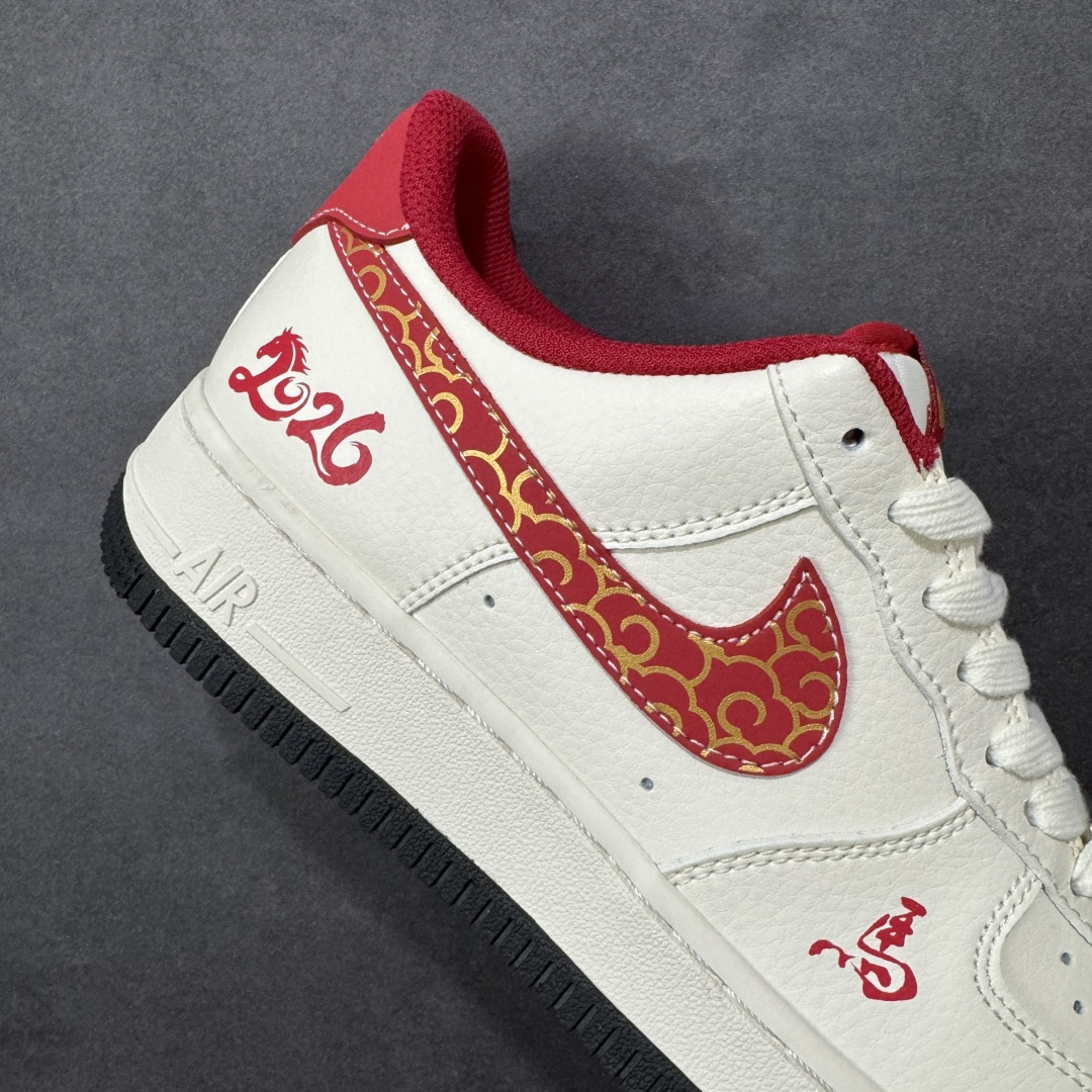 图片[6]-【定制版】Nike Air Force 1\’07 Low 马年限定 联名 空军一号低帮休闲板鞋  #原楦头原纸板 原装鞋盒 定制五金配件 内置全掌气垫 原厂鞋底 货号：MZ9588-820  尺码：36 36.5 37.5 38 38.5 39 40 40.5 41 42 42.5 43 44 44.5 45-选品中心