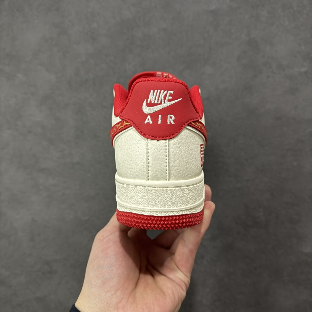 图片[4]-【定制版】Nike Air Force 1\’07 Low 马年限定 联名 空军一号低帮休闲板鞋  #原楦头原纸板 原装鞋盒 定制五金配件 内置全掌气垫 原厂鞋底 货号：HT5088-613  尺码：36 36.5 37.5 38 38.5 39 40 40.5 41 42 42.5 43 44 44.5 45-选品中心