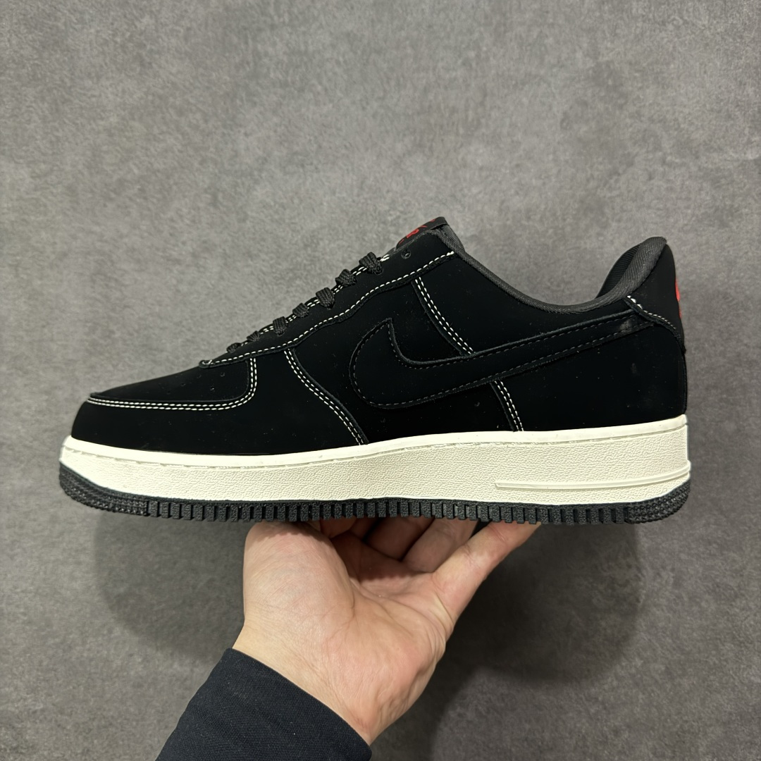 图片[2]-【定制版】Nike Air Force 1 \’07 Low “川久保玲联名——磨砂黑红爱心”空军一号 高端定制 低帮 运动鞋 休闲鞋 折边针车 工艺难度大 原楦头原纸板 原装鞋盒 定制五金配件 内置全掌气垫 原厂鞋底 货号：LD1999-007 尺码：36 36.5 37.5 38 38.5 39 40 40.5 41 42 42.5 43 44 44.5 45-选品中心