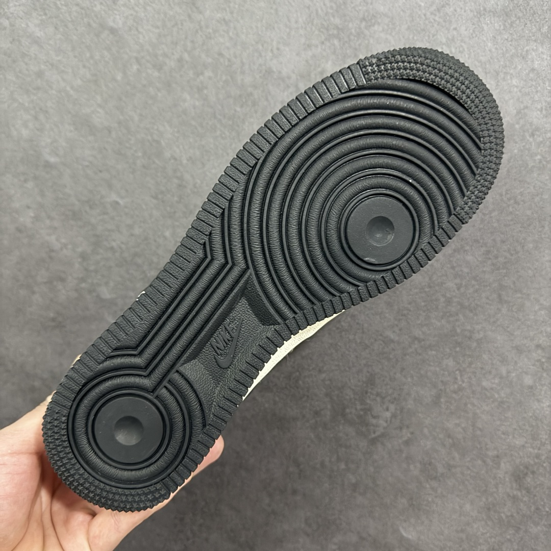 图片[9]-【定制版】Nike Air Force 1\’07 Low 马年限定 联名 空军一号低帮休闲板鞋  #原楦头原纸板 原装鞋盒 定制五金配件 内置全掌气垫 原厂鞋底 货号：XD0028-015  尺码：36 36.5 37.5 38 38.5 39 40 40.5 41 42 42.5 43 44 44.5 45-选品中心