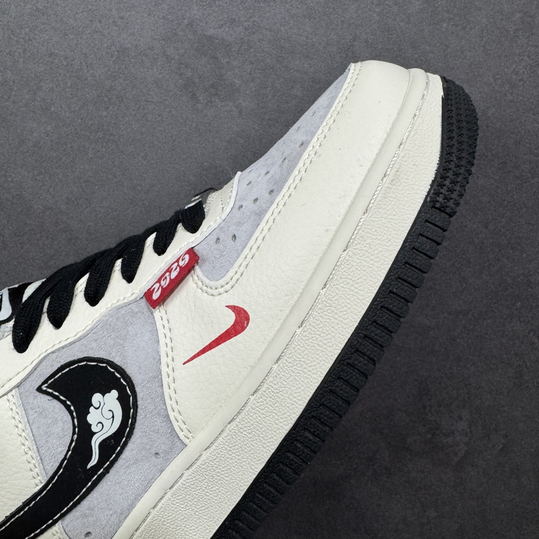 图片[5]-【定制版】Nike Air Force 1\’07 Low 马年限定 联名 空军一号低帮休闲板鞋  #原楦头原纸板 原装鞋盒 定制五金配件 内置全掌气垫 原厂鞋底 货号：XD0028-015  尺码：36 36.5 37.5 38 38.5 39 40 40.5 41 42 42.5 43 44 44.5 45-选品中心