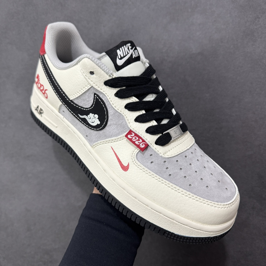 图片[3]-【定制版】Nike Air Force 1\’07 Low 马年限定 联名 空军一号低帮休闲板鞋  #原楦头原纸板 原装鞋盒 定制五金配件 内置全掌气垫 原厂鞋底 货号：XD0028-015  尺码：36 36.5 37.5 38 38.5 39 40 40.5 41 42 42.5 43 44 44.5 45-选品中心