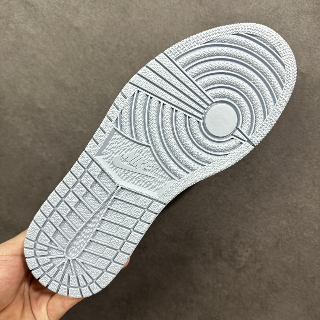 图片[9]-【H11版本】耐克Nike Air Jordan 1 AJ1经典复古经典低帮百搭文化篮球鞋 DC0774-164 公司级真标半码制#原档案原数据开发版型#采用荔枝纹头层皮革鞋面材质#原厂立体填充鞋舌海绵#中底注胶孔及缜密中底拉帮工艺#原数据开发模具大底 尺码：35.5 36 36.5 37.5 38 38.5 39 40 40.5 41 42 42.5 43 44 44.5 45 46 47.5 编码：H11B250260-选品中心