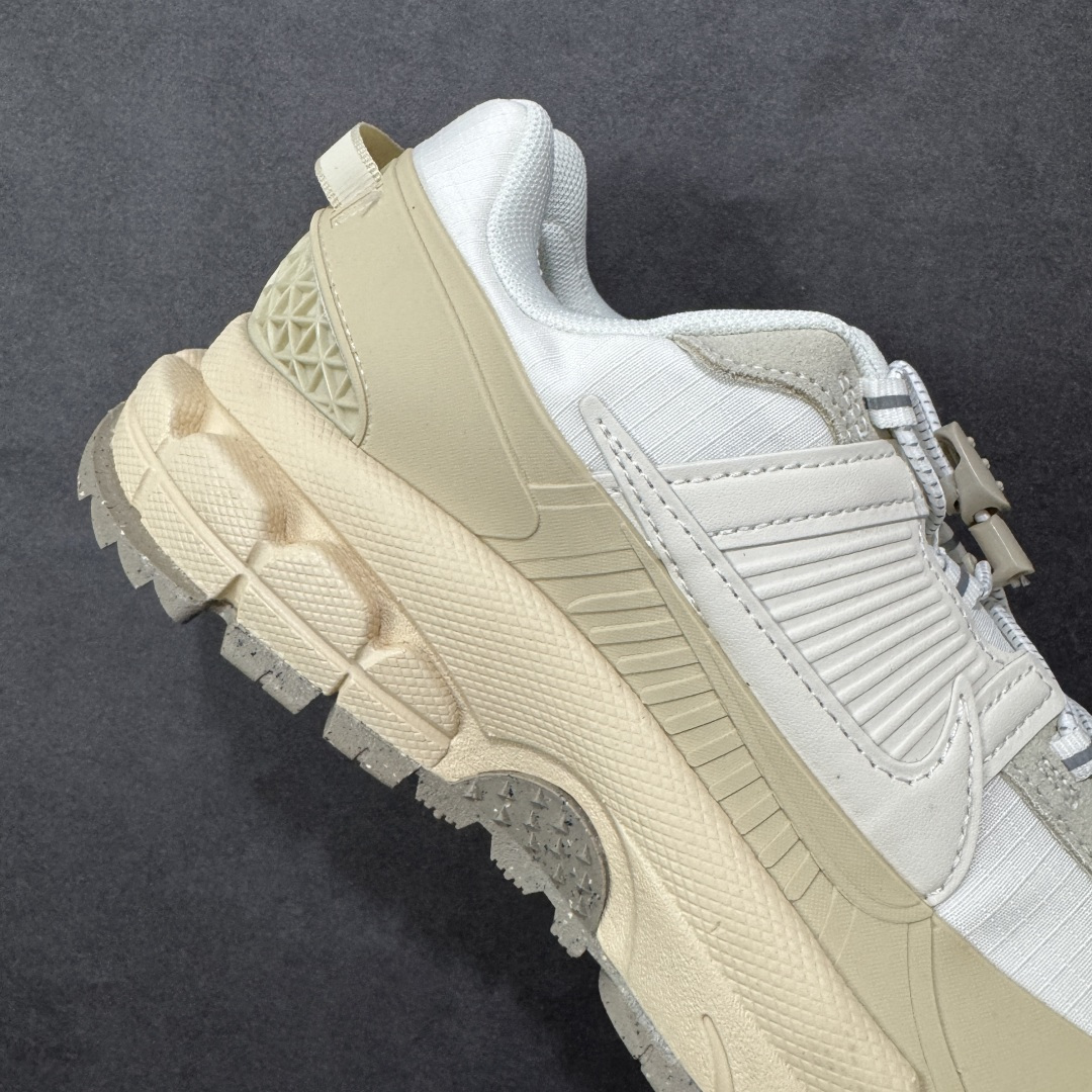 图片[6]-【公司级】Nike Zoom Vomero Roam马拉松复古五代休闲运动厚底增高慢跑鞋 采用环保纤维革饰片组合网眼布鞋面材质 升级正确后跟TPU加固 耐弯折热塑框架支撑鞋身 中底搭载EVA轻量缓震。 货号： FV2295-101 尺码：36-45-选品中心