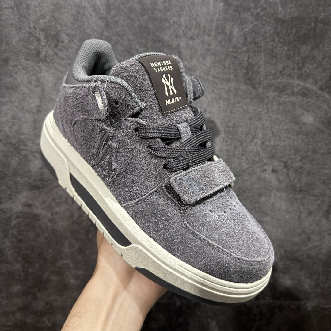 图片[3]-【纯原版】韩国洋基队NY大标潮流老爹鞋 MLB小白鞋市面上唯一顶级纯原版本 原材料打造 原楦原档案数据开发版型 完美鞋头弧度/后套收口效果🆚市面文案版本‼️ 原厂立体填充鞋舌海绵 中底注胶孔原数据开发模具大底 原厂转印标 保证不掉字 内增高6cm 原厂1：1模具开发 原厂进口纳米材质 原厂 全套手提袋 原盒雷射防伪标包装 天猫订单品质 官网尺码 35-45-选品中心