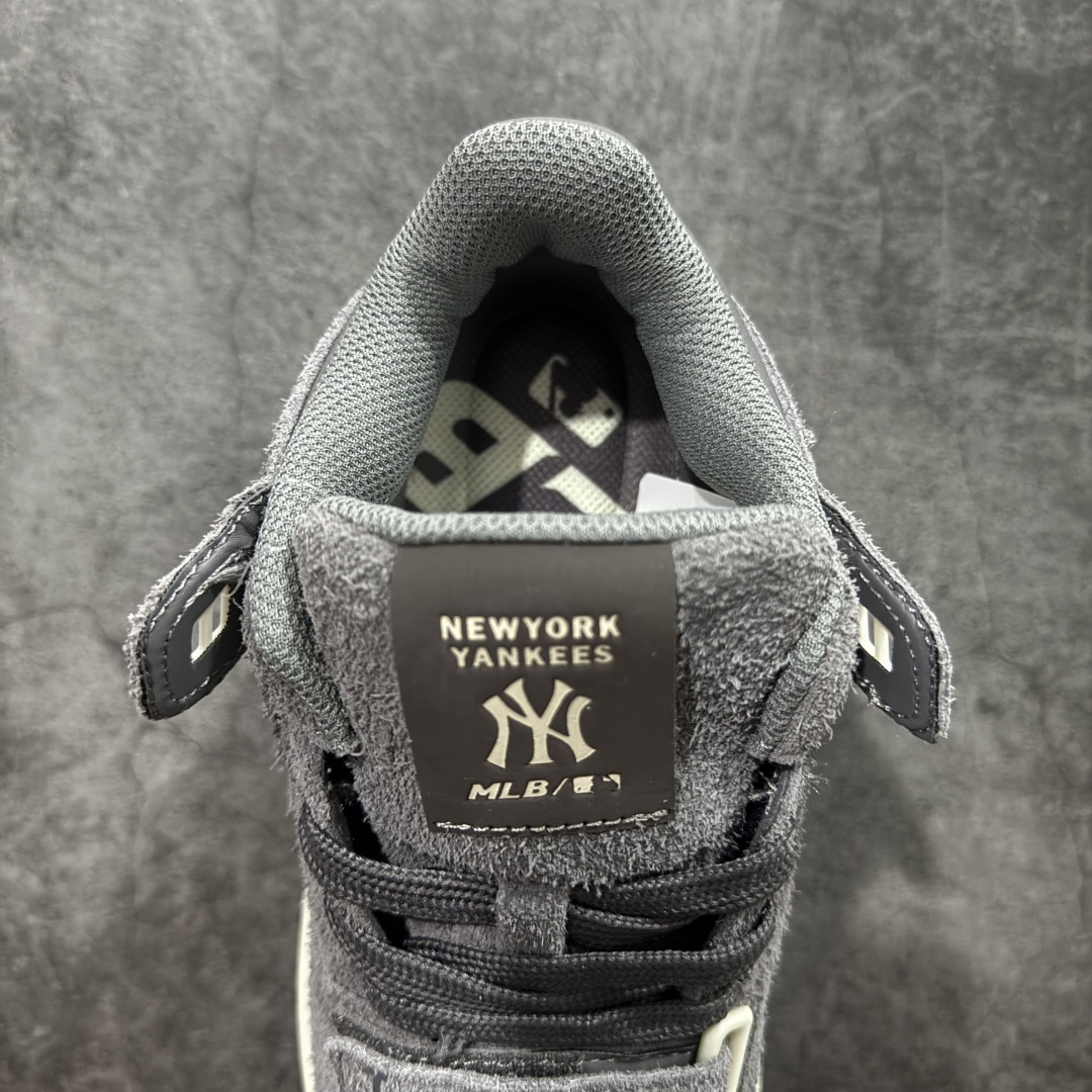 图片[8]-【纯原版】韩国洋基队NY大标潮流老爹鞋 MLB小白鞋市面上唯一顶级纯原版本 原材料打造 原楦原档案数据开发版型 完美鞋头弧度/后套收口效果🆚市面文案版本‼️ 原厂立体填充鞋舌海绵 中底注胶孔原数据开发模具大底 原厂转印标 保证不掉字 内增高6cm 原厂1：1模具开发 原厂进口纳米材质 原厂 全套手提袋 原盒雷射防伪标包装 天猫订单品质 官网尺码 35-45-选品中心