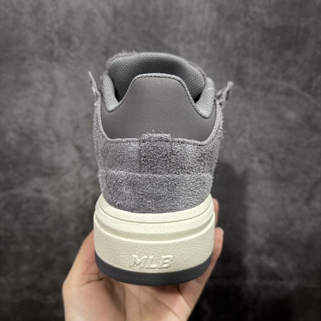 图片[4]-【纯原版】韩国洋基队NY大标潮流老爹鞋 MLB小白鞋市面上唯一顶级纯原版本 原材料打造 原楦原档案数据开发版型 完美鞋头弧度/后套收口效果🆚市面文案版本‼️ 原厂立体填充鞋舌海绵 中底注胶孔原数据开发模具大底 原厂转印标 保证不掉字 内增高6cm 原厂1：1模具开发 原厂进口纳米材质 原厂 全套手提袋 原盒雷射防伪标包装 天猫订单品质 官网尺码 35-45-选品中心
